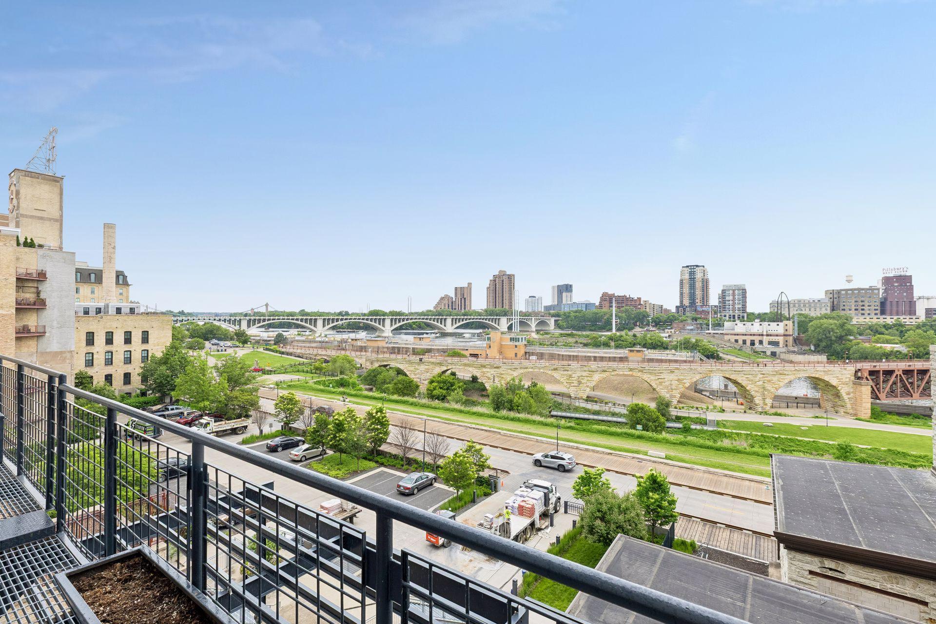 View of Residential at 700 2nd Street #W31, Minneapolis MN 55401, Minneapolis (8 of 157) - Mike Wilen | Minnesota Team Real Estate