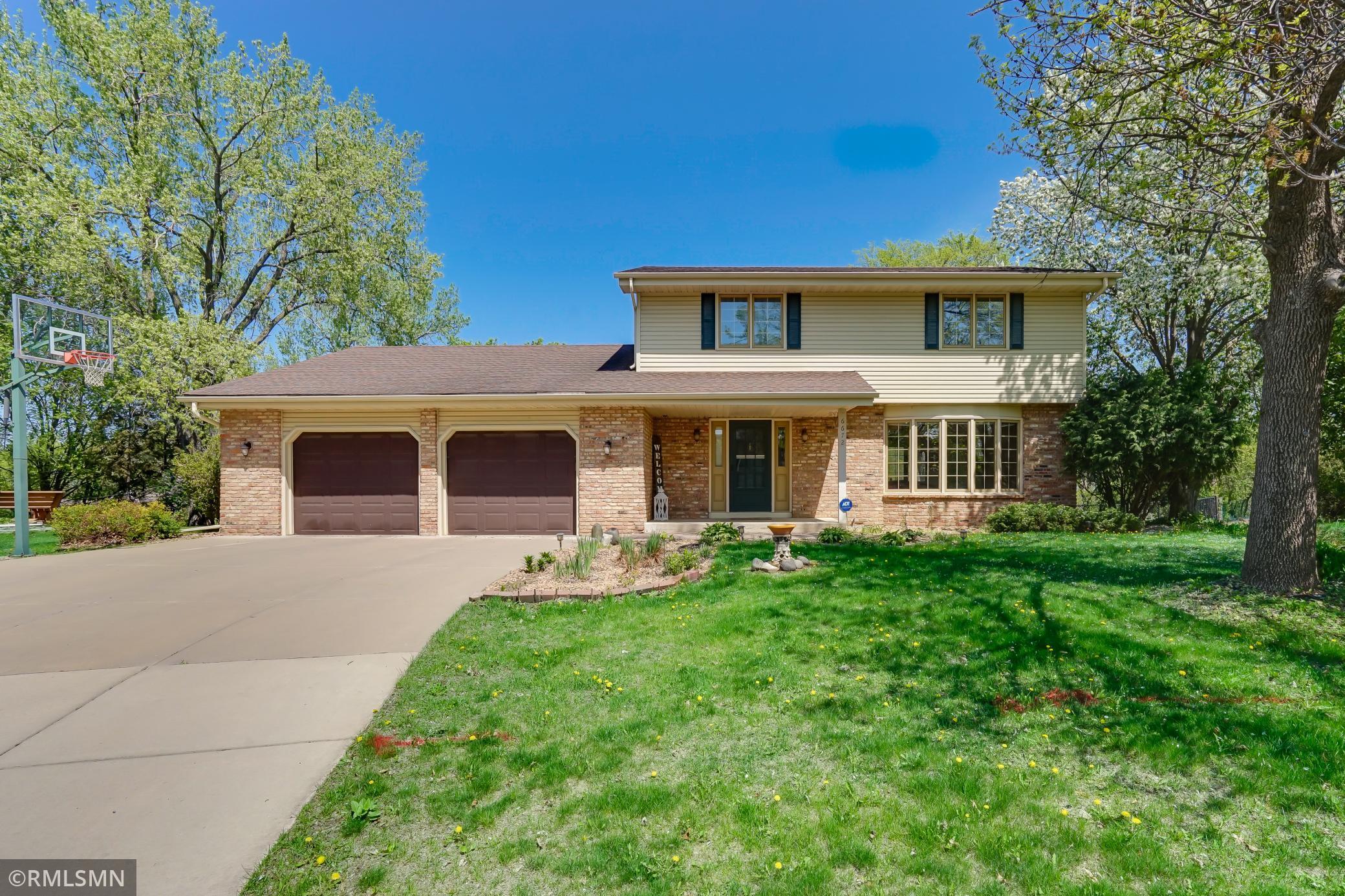 View of Residential at 6672 Edgemont Boulevard, Brooklyn Park MN 55428, Brooklyn Park - Mike Wilen | Minnesota Team Real Estate