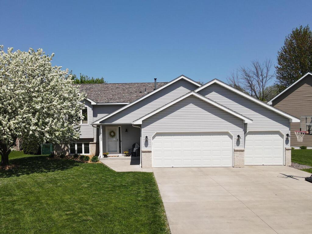 View of Residential at 7062 Eagle Trail, Hugo MN 55038, Hugo - Mike Wilen | Minnesota Team Real Estate