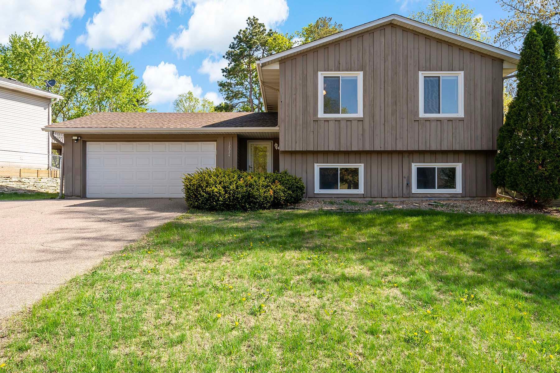 View of Residential at 12024 Chesholm Lane, Eden Prairie MN 55347, Eden Prairie - Mike Wilen | Minnesota Team Real Estate