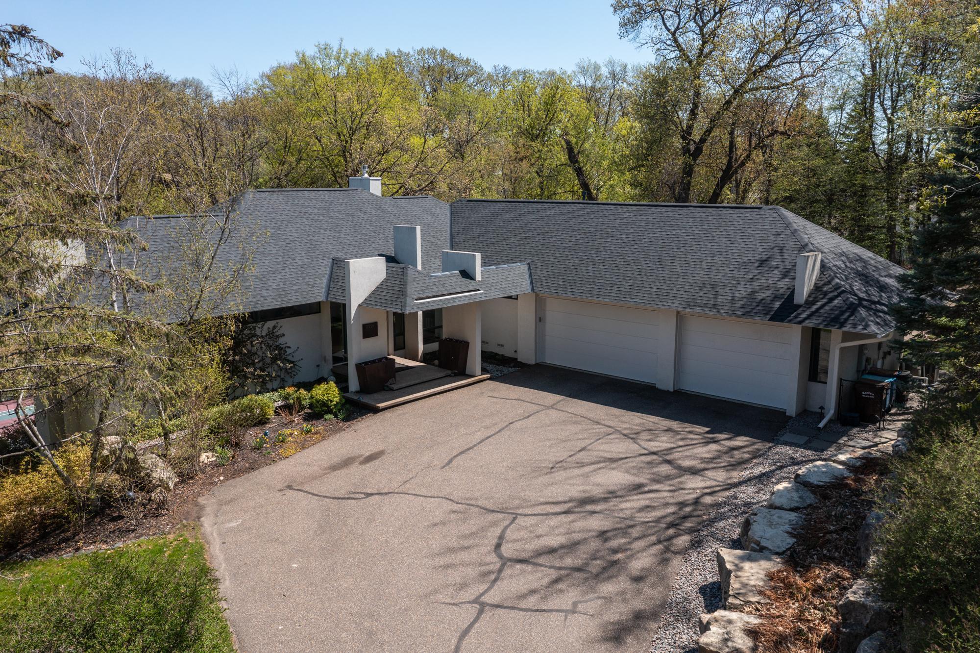 View of Residential at 2226 Oakland Road, Minnetonka MN 55305, Minnetonka - Mike Wilen | Minnesota Team Real Estate
