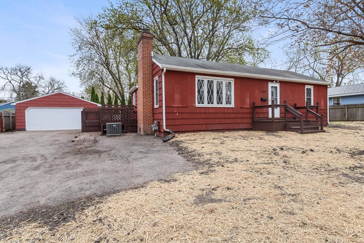 View of Residential at 6929 10th Avenue, Richfield MN 55423, Richfield - Mike Wilen | Minnesota Team Real Estate