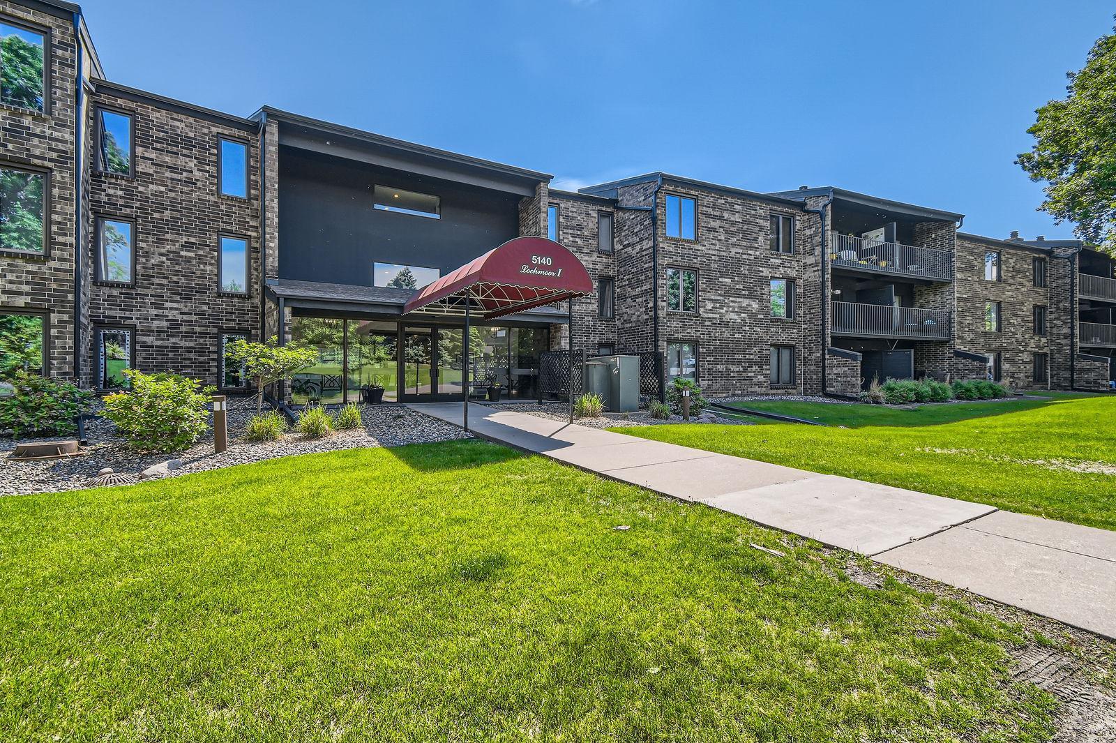 View of Residential at 5140 102nd Street #111, Bloomington MN 55437, Bloomington - Mike Wilen | Minnesota Team Real Estate