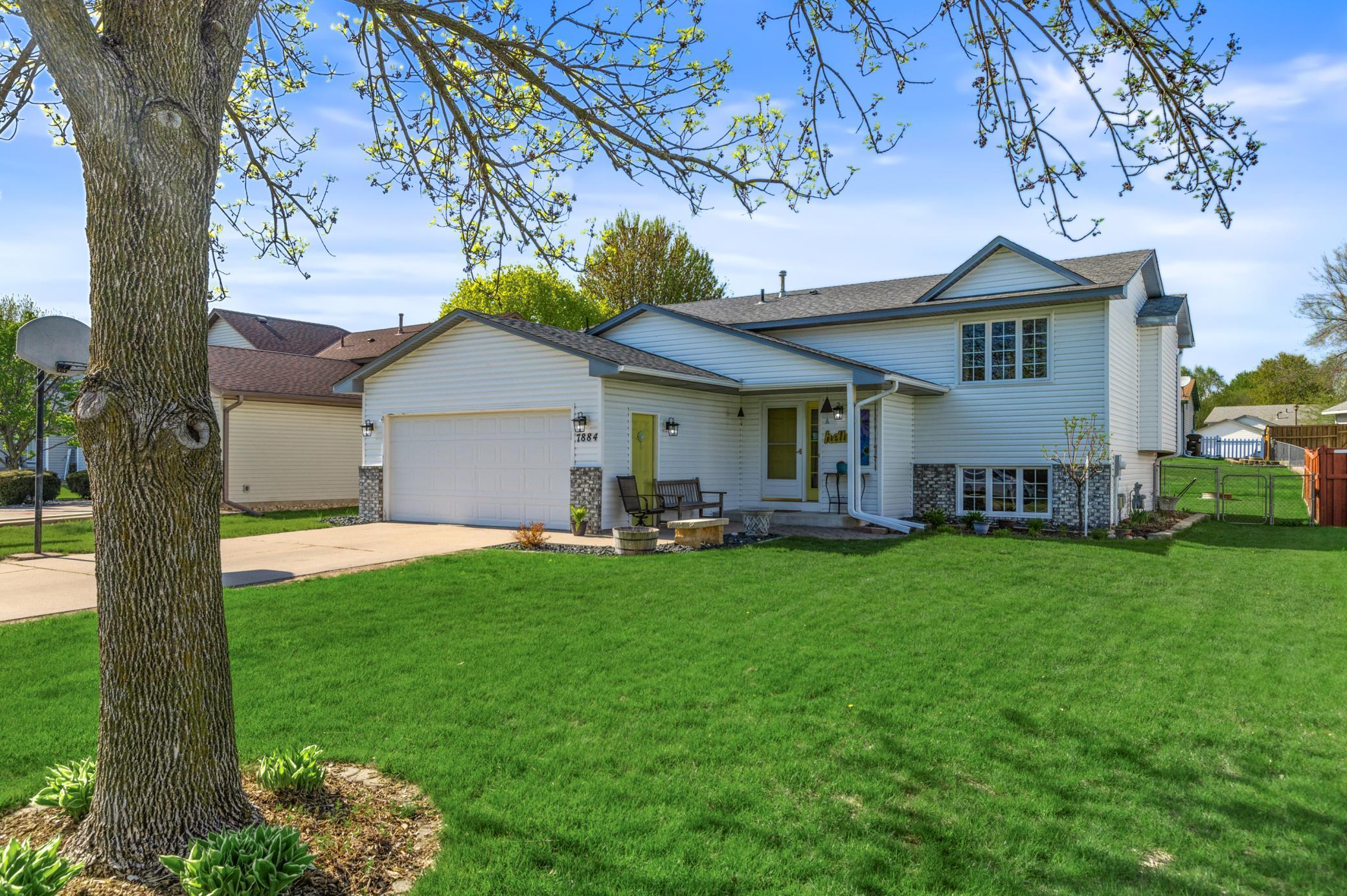 View of Residential at 7884 77th Street, Cottage Grove MN 55016, Cottage Grove - Mike Wilen | Minnesota Team Real Estate