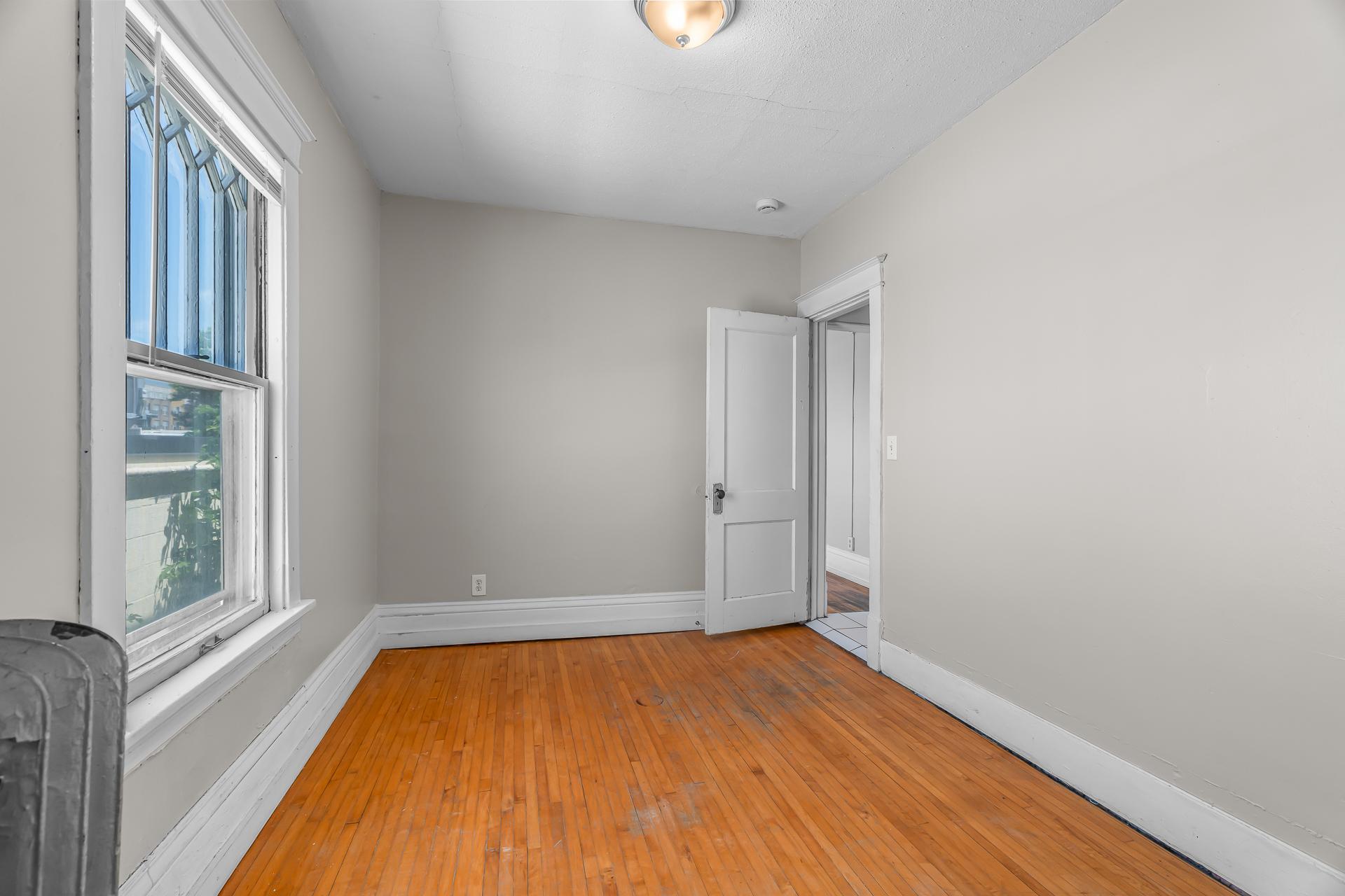 View of Residential Income at 3012 Bryant Avenue, Minneapolis MN 55408, Minneapolis (14 of 29) - Mike Wilen | Minnesota Team Real Estate
