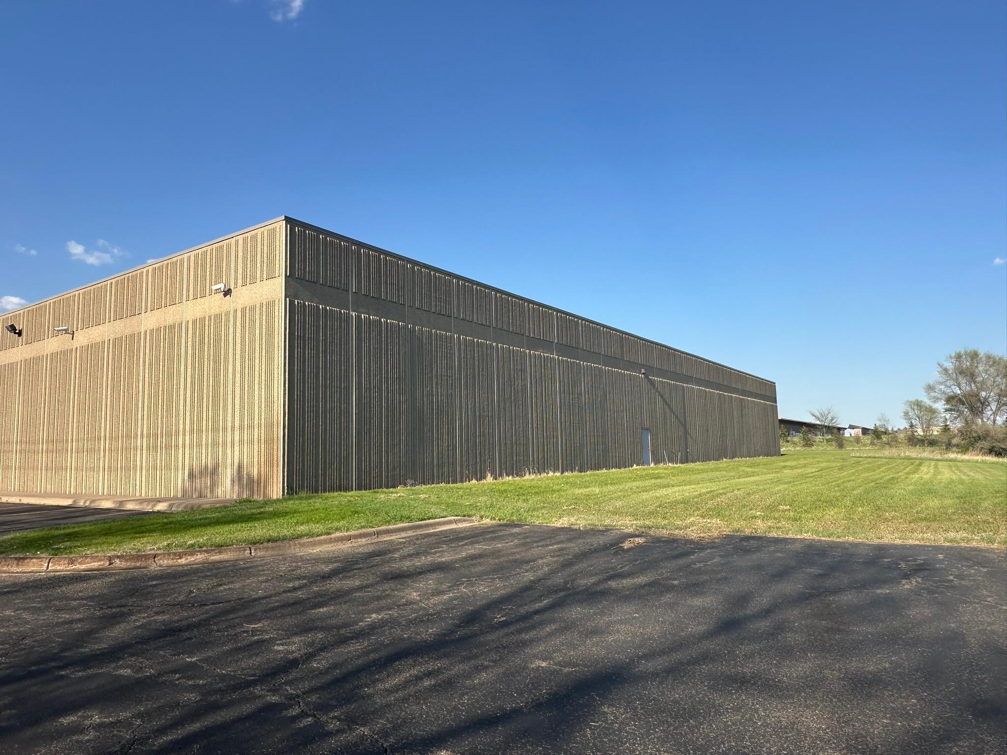 View of Commercial Sale at 9600 Fallon Avenue, Monticello MN 55362, Monticello (6 of 7) - Mike Wilen | Minnesota Team Real Estate