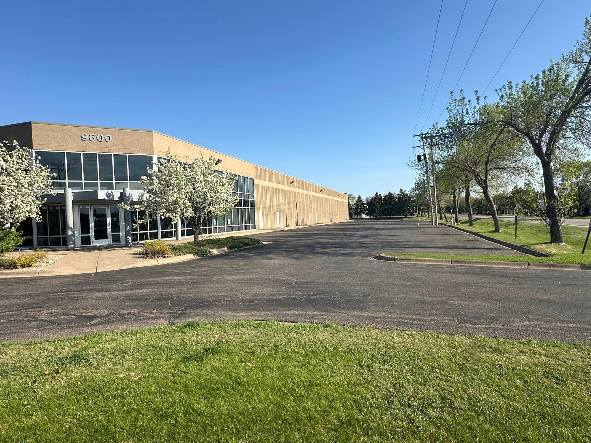 View of Commercial Sale at 9600 Fallon Avenue, Monticello MN 55362, Monticello (5 of 7) - Mike Wilen | Minnesota Team Real Estate