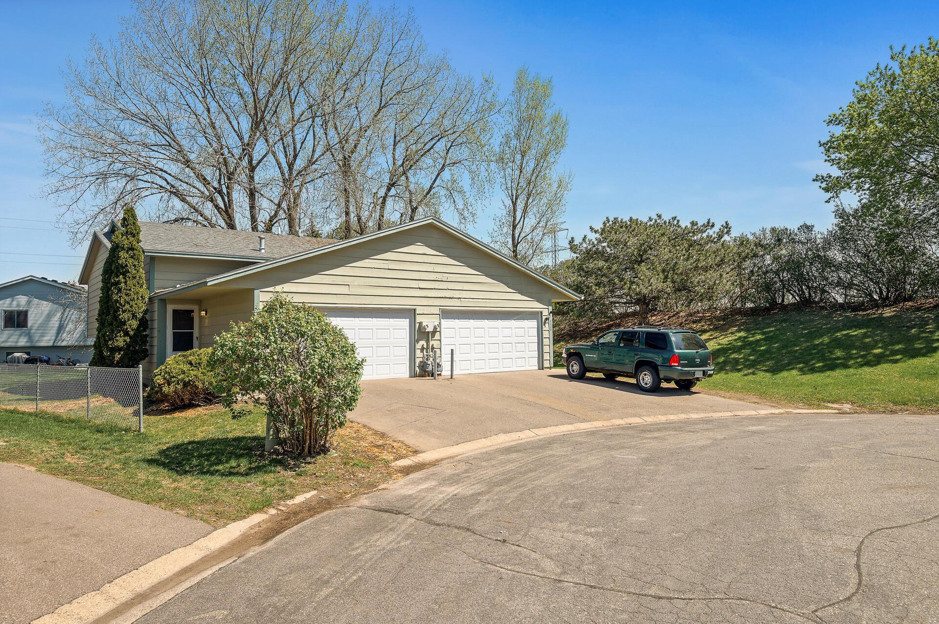 View of Residential at 4422 Cinnamon Ridge Trail, Eagan MN 55122, Eagan - Mike Wilen | Minnesota Team Real Estate