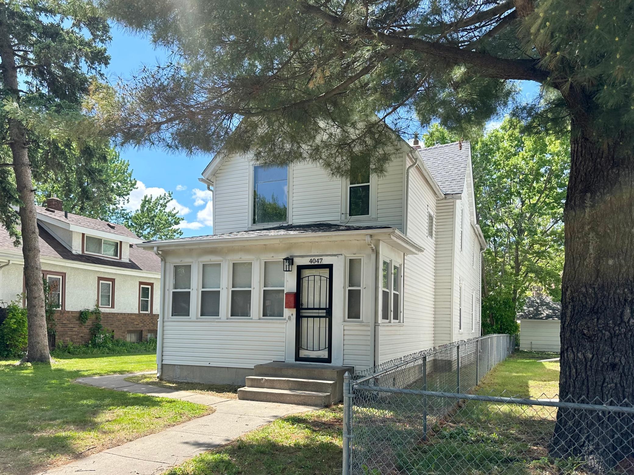 View of Residential at 4047 Dupont Avenue, Minneapolis MN 55412, Minneapolis - Mike Wilen | Minnesota Team Real Estate
