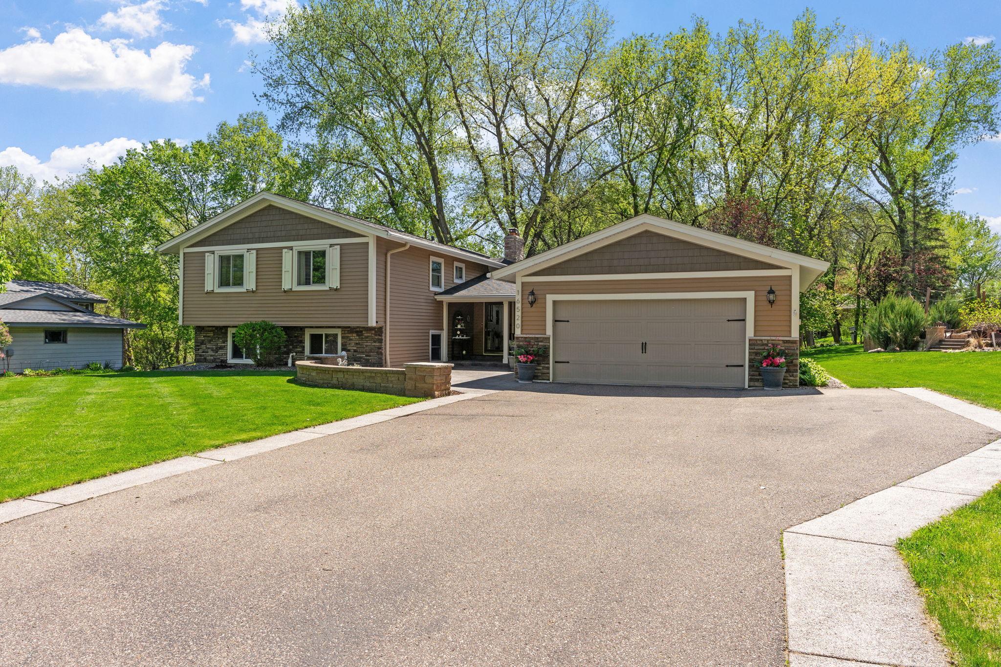 View of Residential at 16520 Lake Ridge Drive, Maple Grove MN 55311, Maple Grove - Mike Wilen | Minnesota Team Real Estate