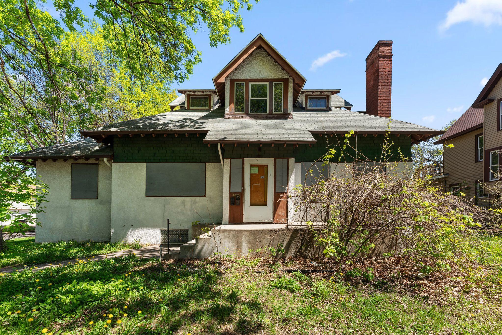 View of Residential Income at 1118 Newton Avenue, Minneapolis MN 55411, Minneapolis - Mike Wilen | Minnesota Team Real Estate