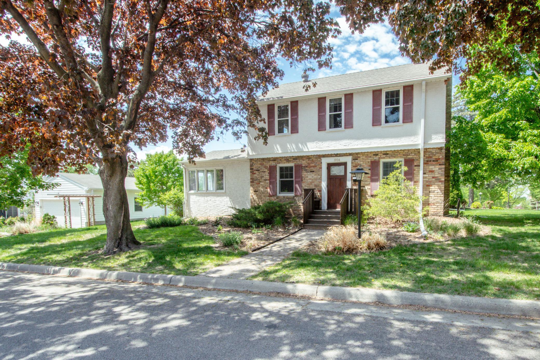 View of Residential at 1904 Saunders Avenue, Saint Paul MN 55116, Saint Paul - Mike Wilen | Minnesota Team Real Estate