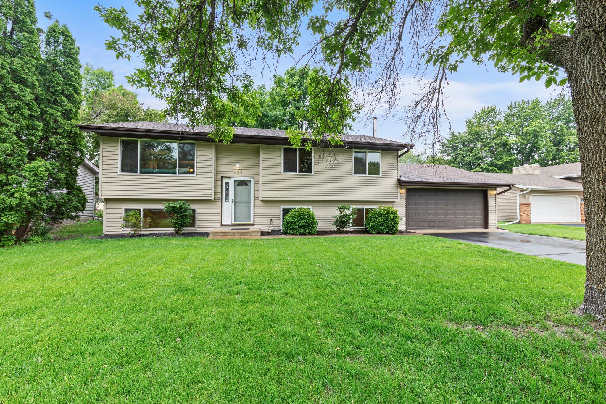 View of Residential at 824 96th Lane, Blaine MN 55434, Blaine - Mike Wilen | Minnesota Team Real Estate