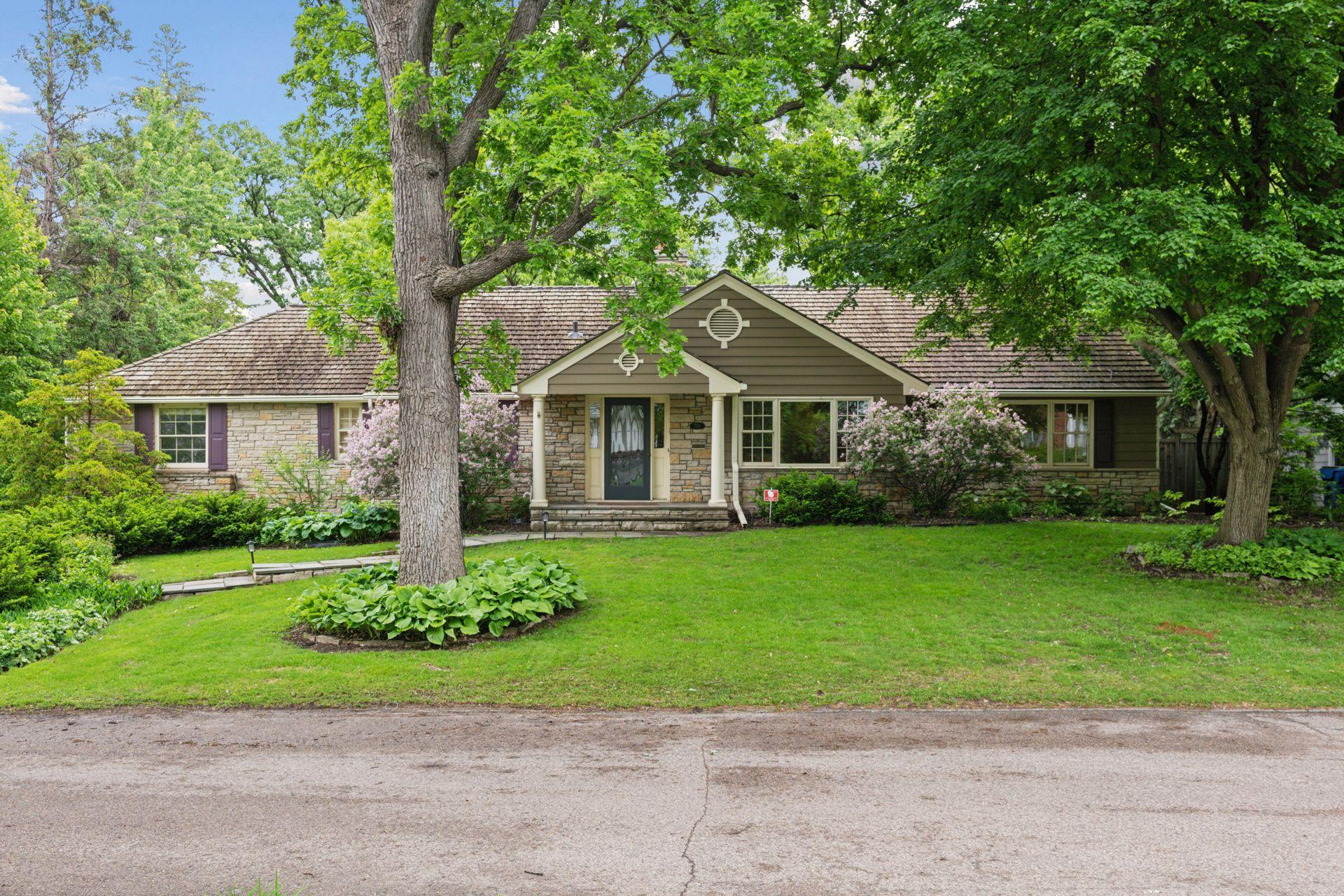 View of Residential at 10 Woodland Rd, Edina MN 55424, Edina - Mike Wilen | Minnesota Team Real Estate