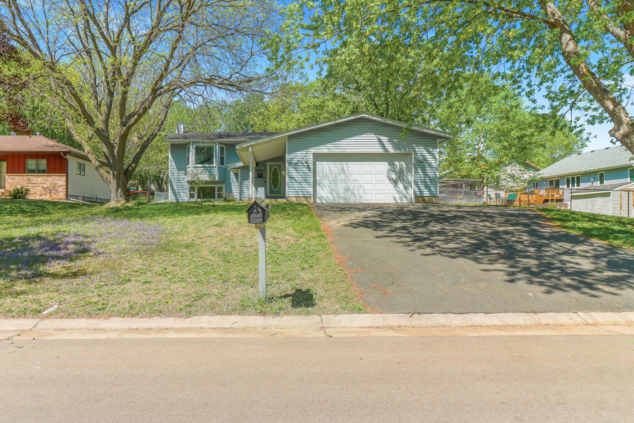 View of Residential at 2515 Belmont Lane, North Saint Paul MN 55109, North Saint Paul - Mike Wilen | Minnesota Team Real Estate