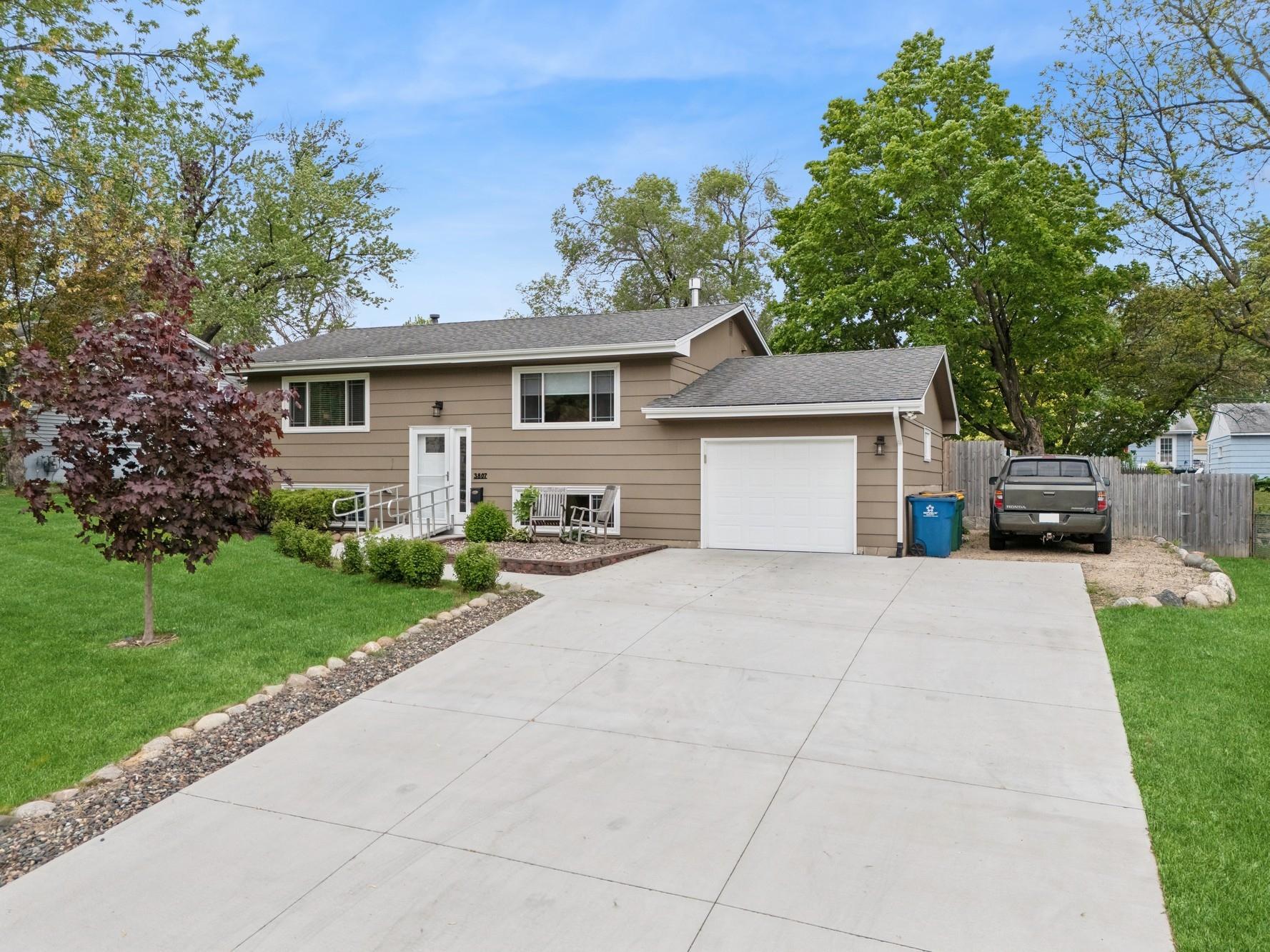 View of Residential at 3807 Independence Avenue, New Hope MN 55427, New Hope - Mike Wilen | Minnesota Team Real Estate