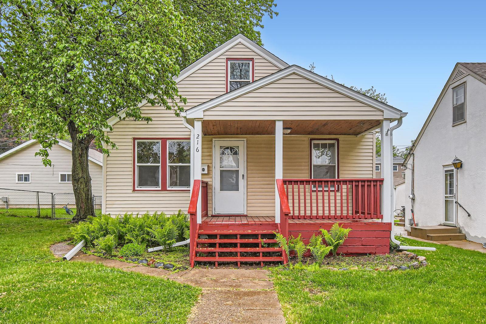 View of Residential at 216 14th Avenue, South Saint Paul MN 55075, South Saint Paul - Mike Wilen | Minnesota Team Real Estate