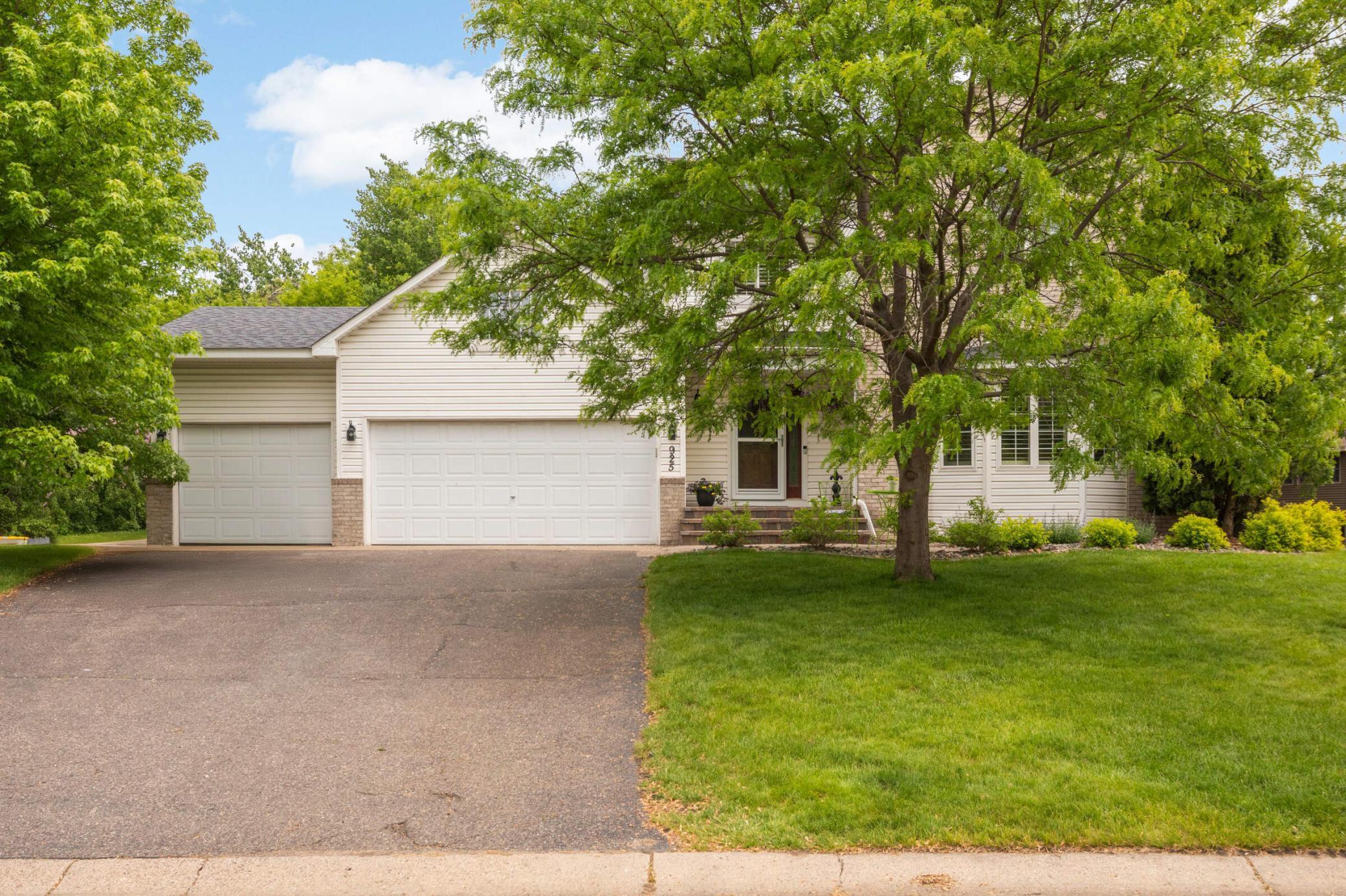 View of Residential at 925 139th Avenue, Andover MN 55304, Andover - Mike Wilen | Minnesota Team Real Estate