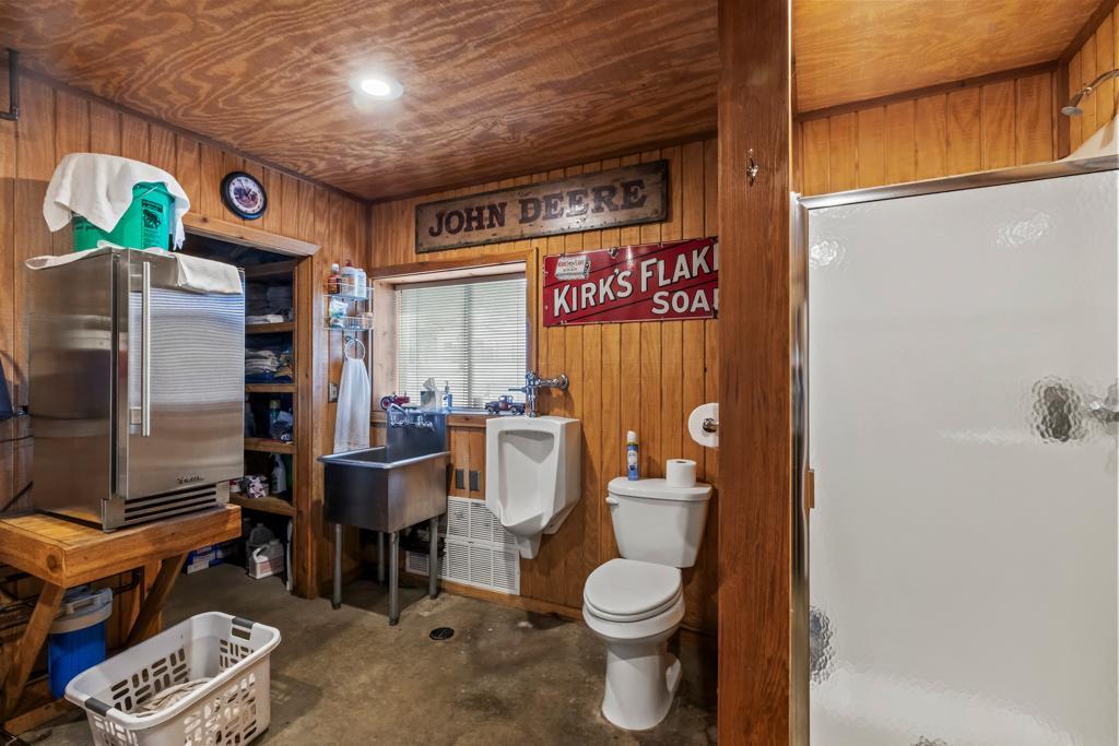 View of Residential at 2511 Carver Avenue, Maplewood MN 55119, Maplewood (47 of 69) - Mike Wilen | Minnesota Team Real Estate