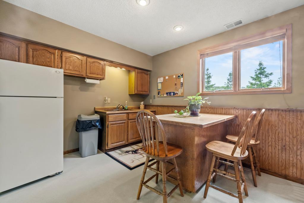 View of Residential at 2511 Carver Avenue, Maplewood MN 55119, Maplewood (32 of 69) - Mike Wilen | Minnesota Team Real Estate