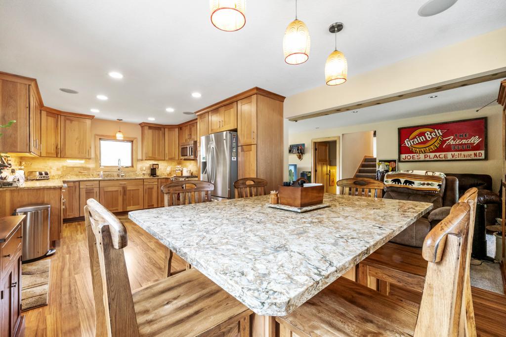View of Residential at 2511 Carver Avenue, Maplewood MN 55119, Maplewood (15 of 69) - Mike Wilen | Minnesota Team Real Estate