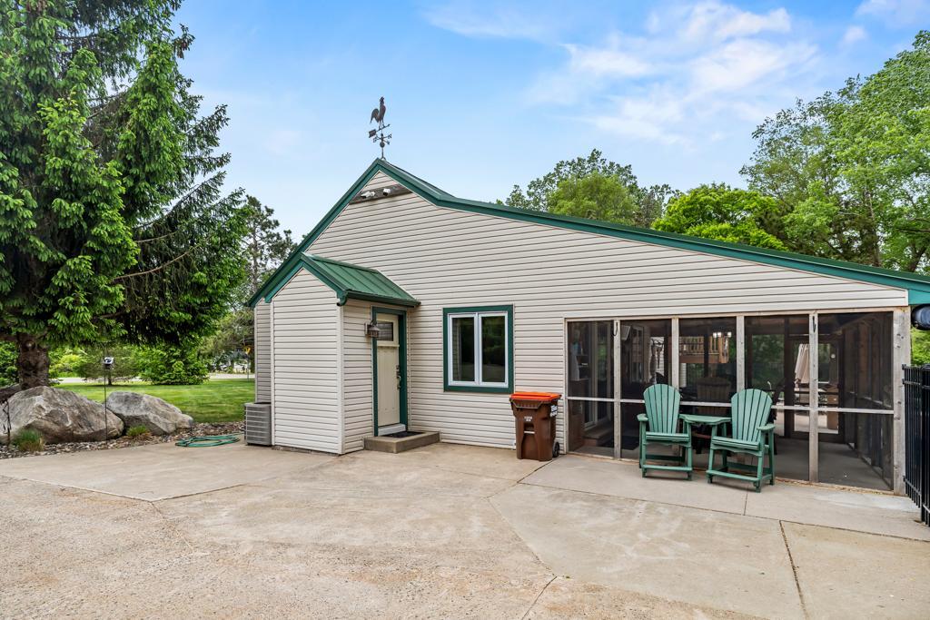 View of Residential at 2511 Carver Avenue, Maplewood MN 55119, Maplewood (11 of 69) - Mike Wilen | Minnesota Team Real Estate