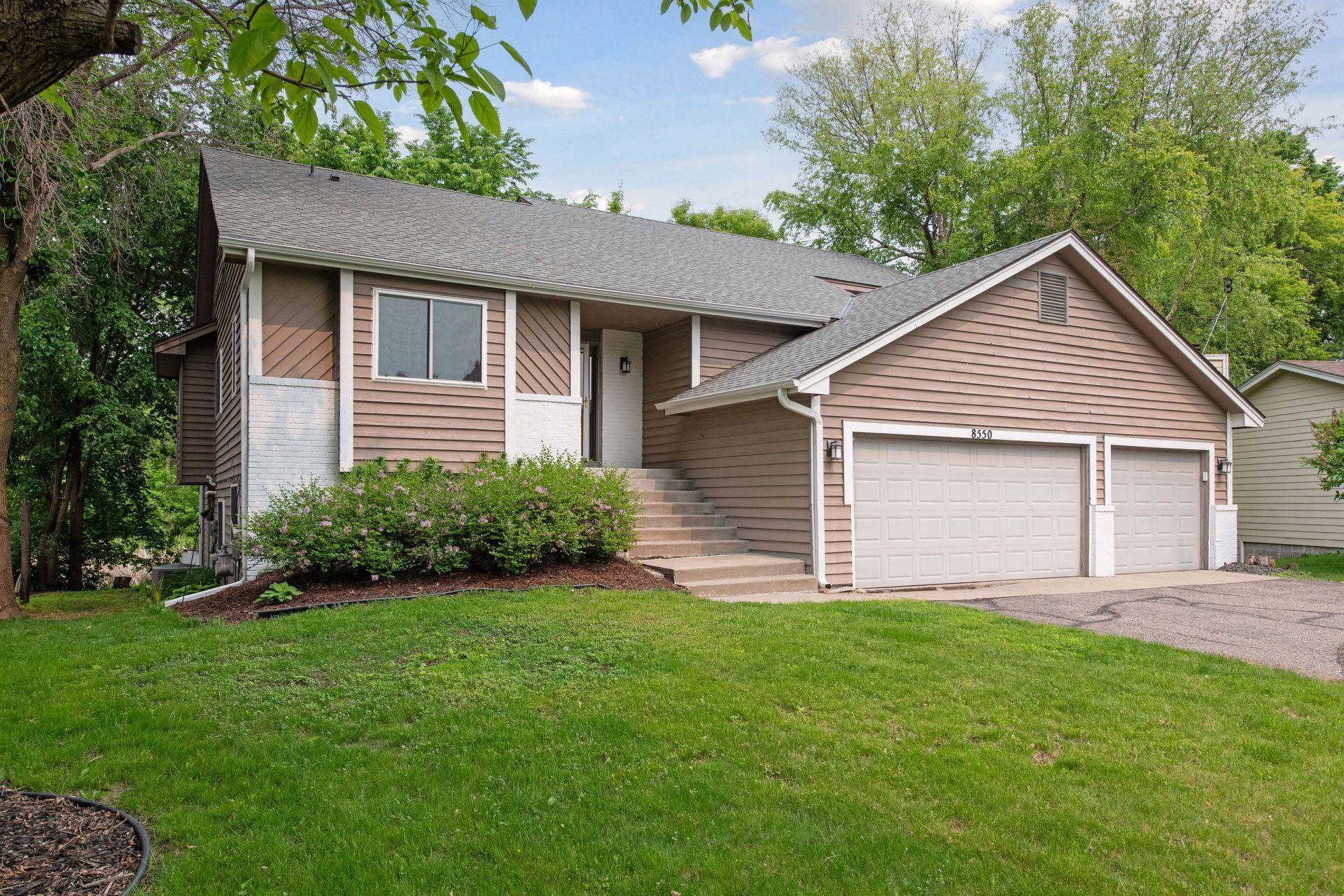 View of Residential at 8550 Saratoga Lane, Eden Prairie MN 55347, Eden Prairie - Mike Wilen | Minnesota Team Real Estate