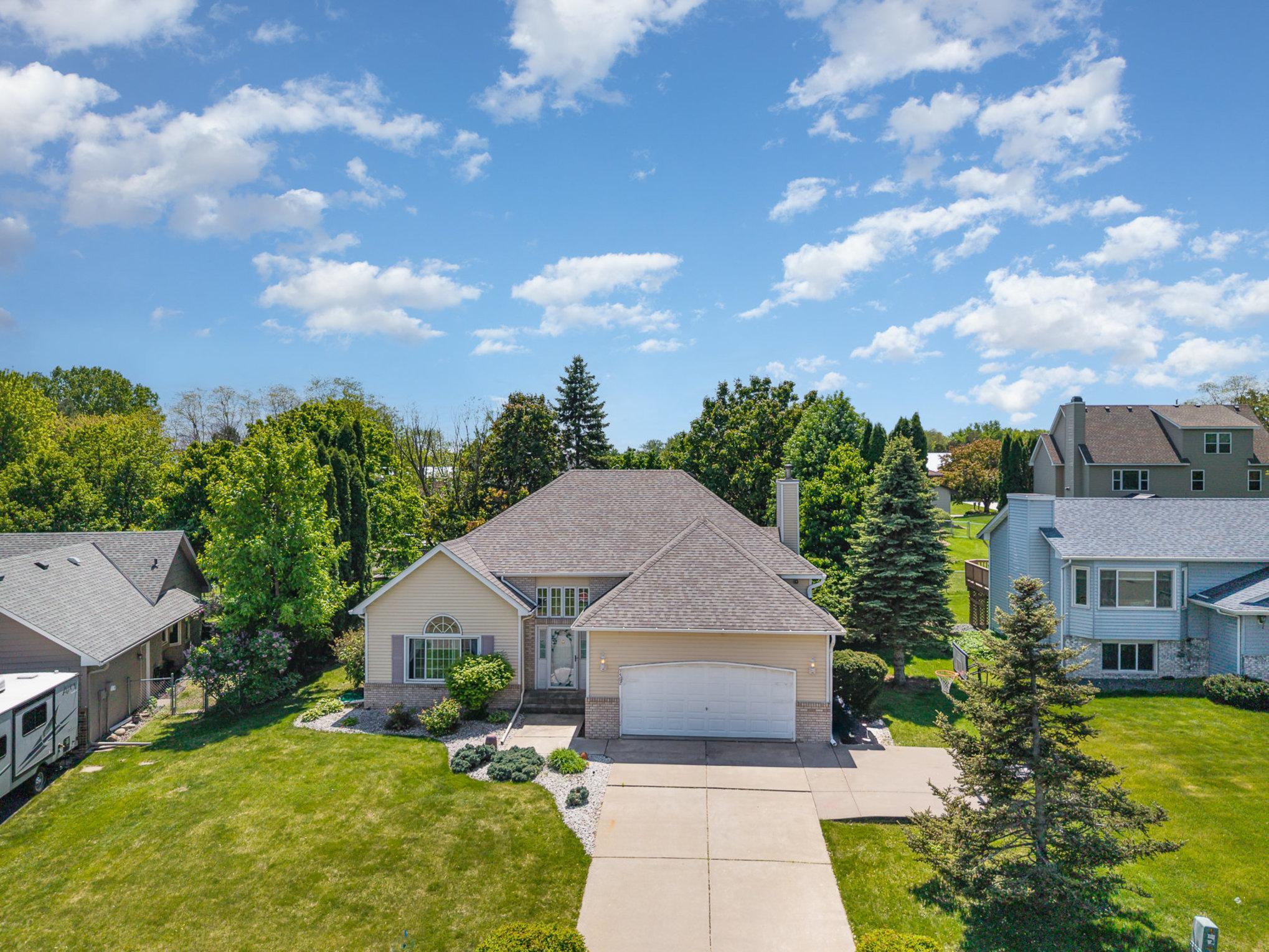 View of Residential at 5462 Golfview Circle, Oakdale MN 55128, Oakdale - Mike Wilen | Minnesota Team Real Estate
