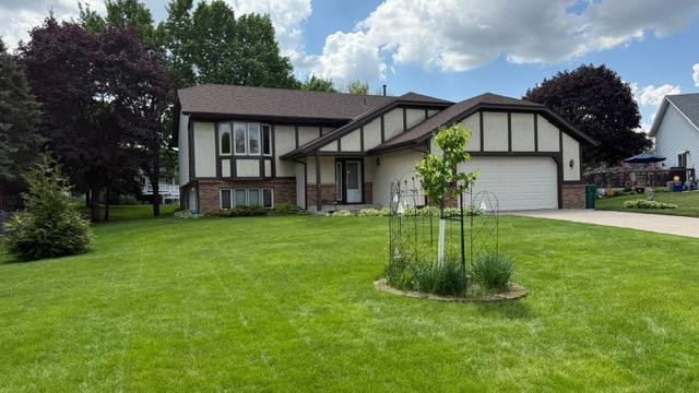 View of Residential at 656 Mina Court, Mahtomedi MN 55115, Mahtomedi - Mike Wilen | Minnesota Team Real Estate