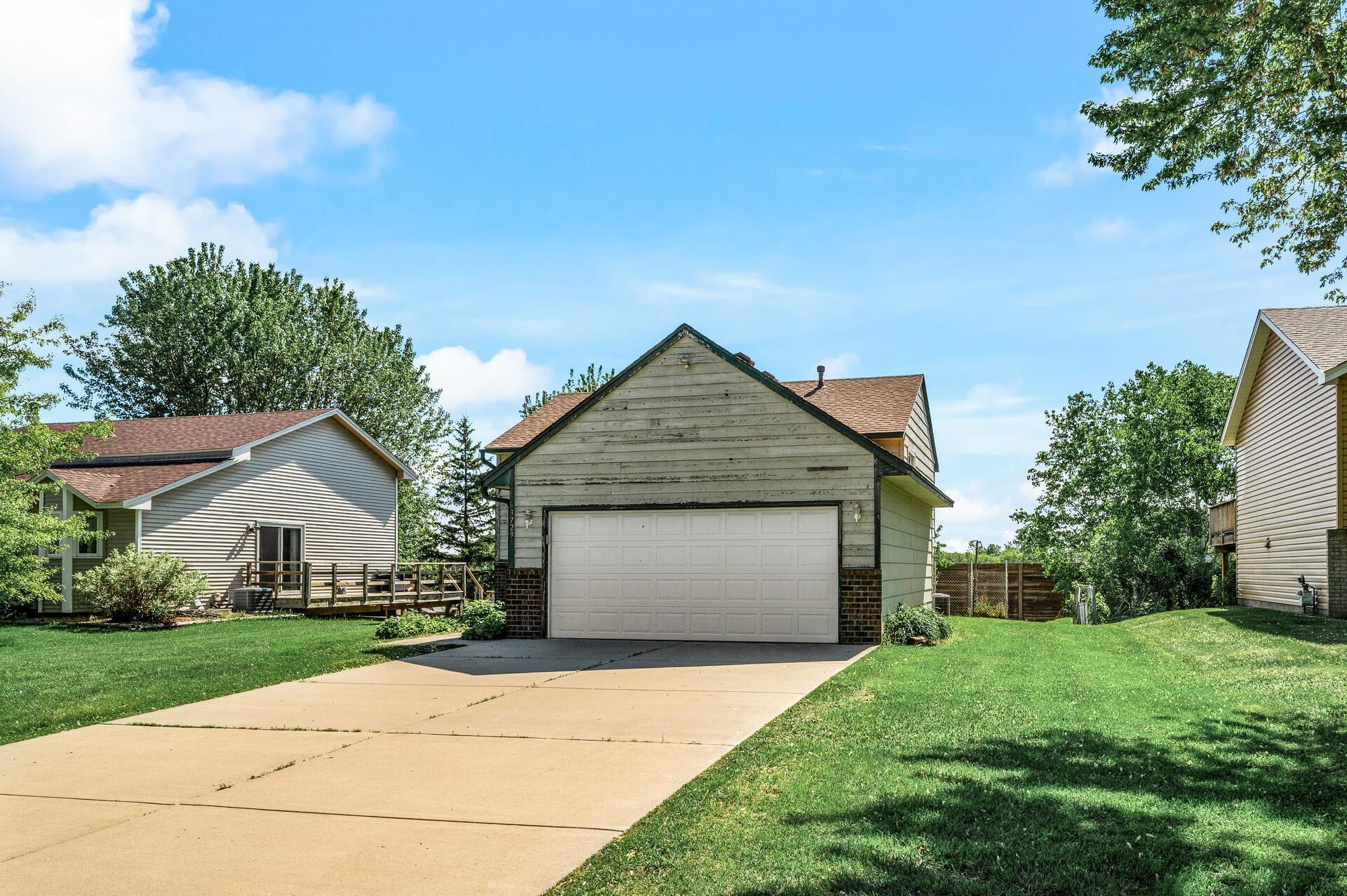 View of Residential at 3729 Hamlet Avenue, Oakdale MN 55128, Oakdale - Mike Wilen | Minnesota Team Real Estate