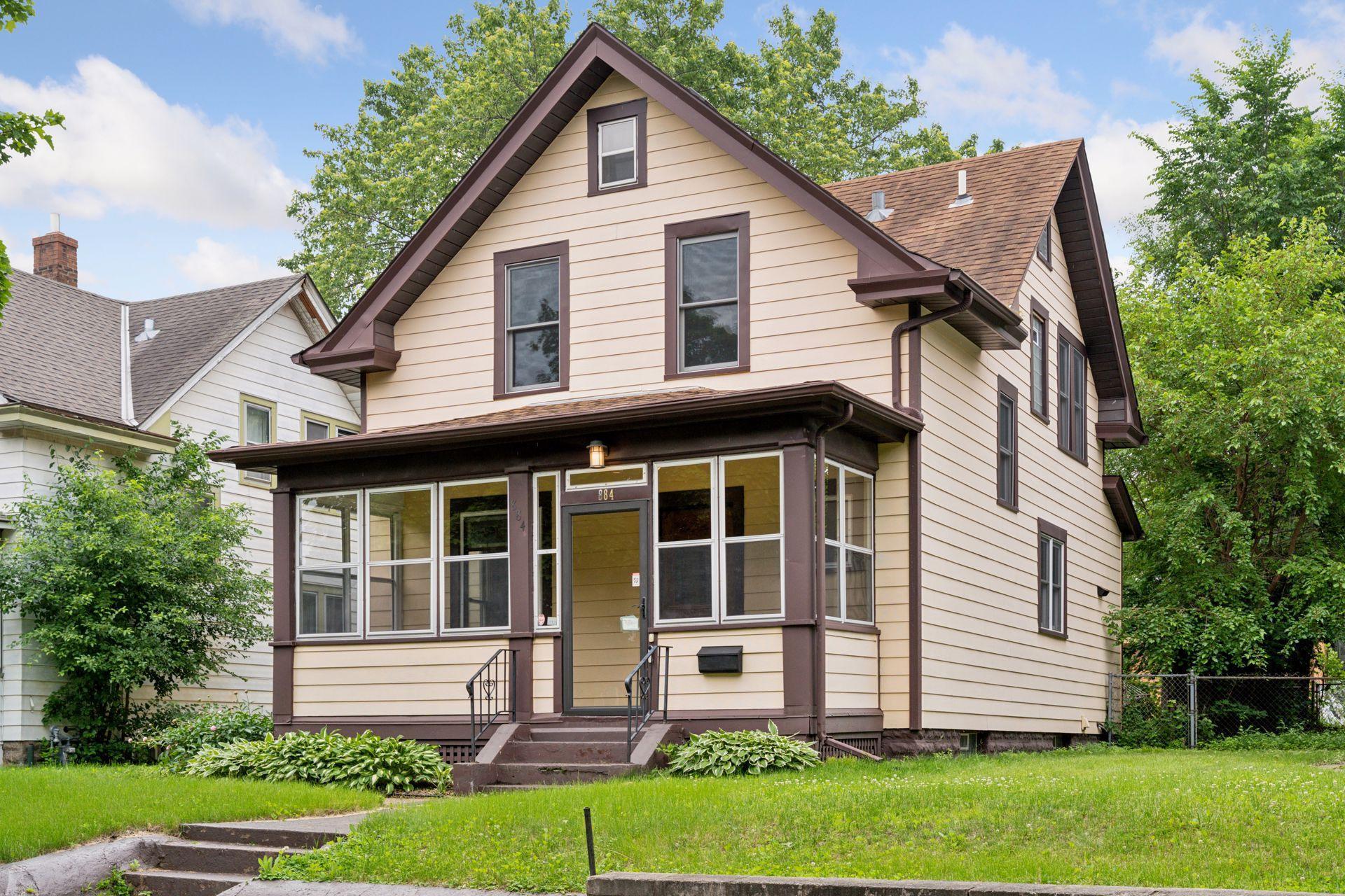 View of Residential at 884 Thomas Avenue, Saint Paul MN 55104, Saint Paul - Mike Wilen | Minnesota Team Real Estate
