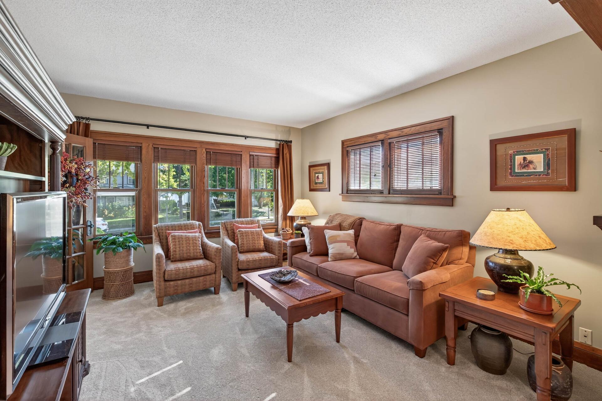 View of Residential at 4748 Bloomington Avenue, Minneapolis MN 55407, Minneapolis (6 of 36) - Mike Wilen | Minnesota Team Real Estate