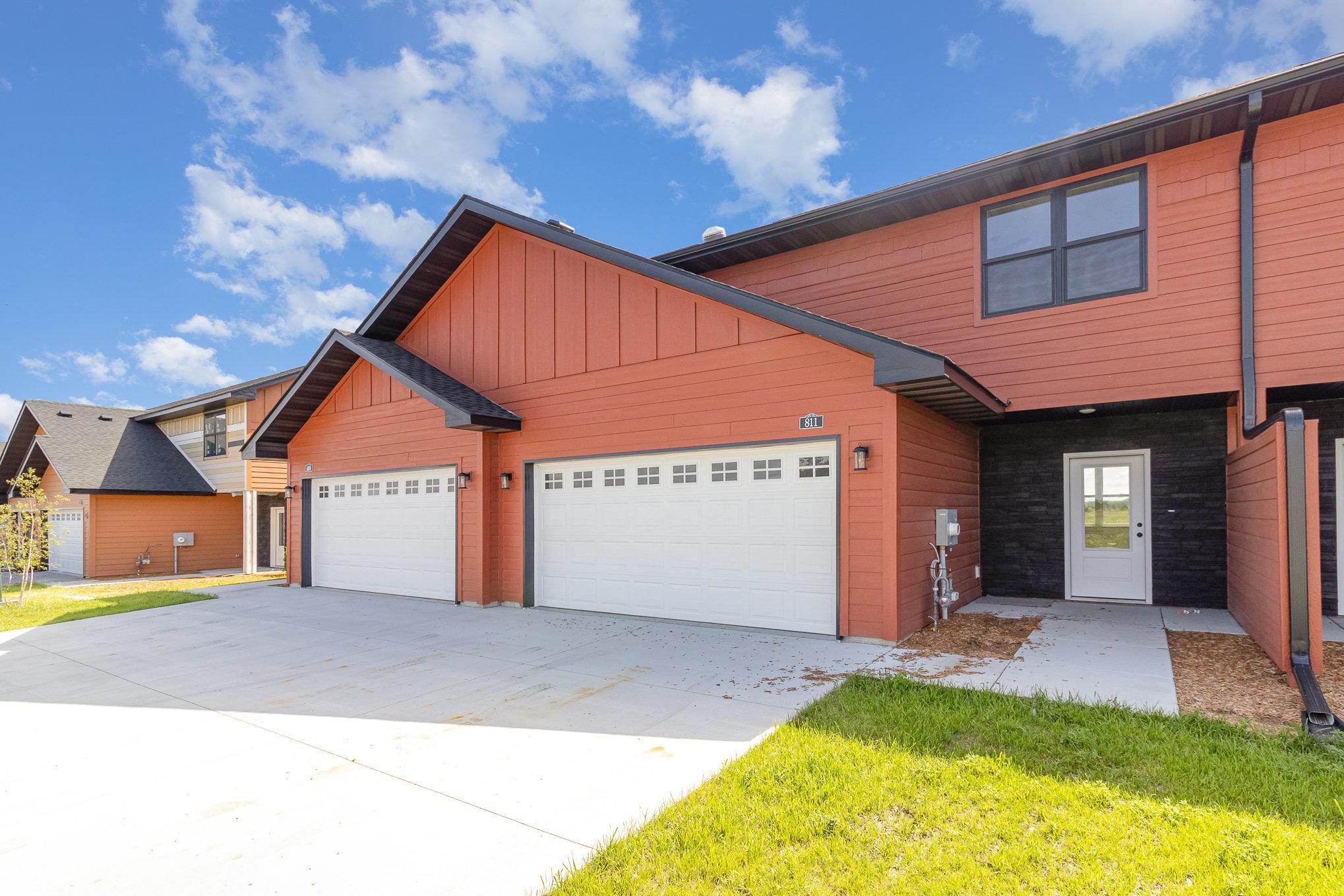 View of Residential at 811 Viburnum Street, Belle Plaine MN 56011, Belle Plaine (26 of 26) - Mike Wilen | Minnesota Team Real Estate