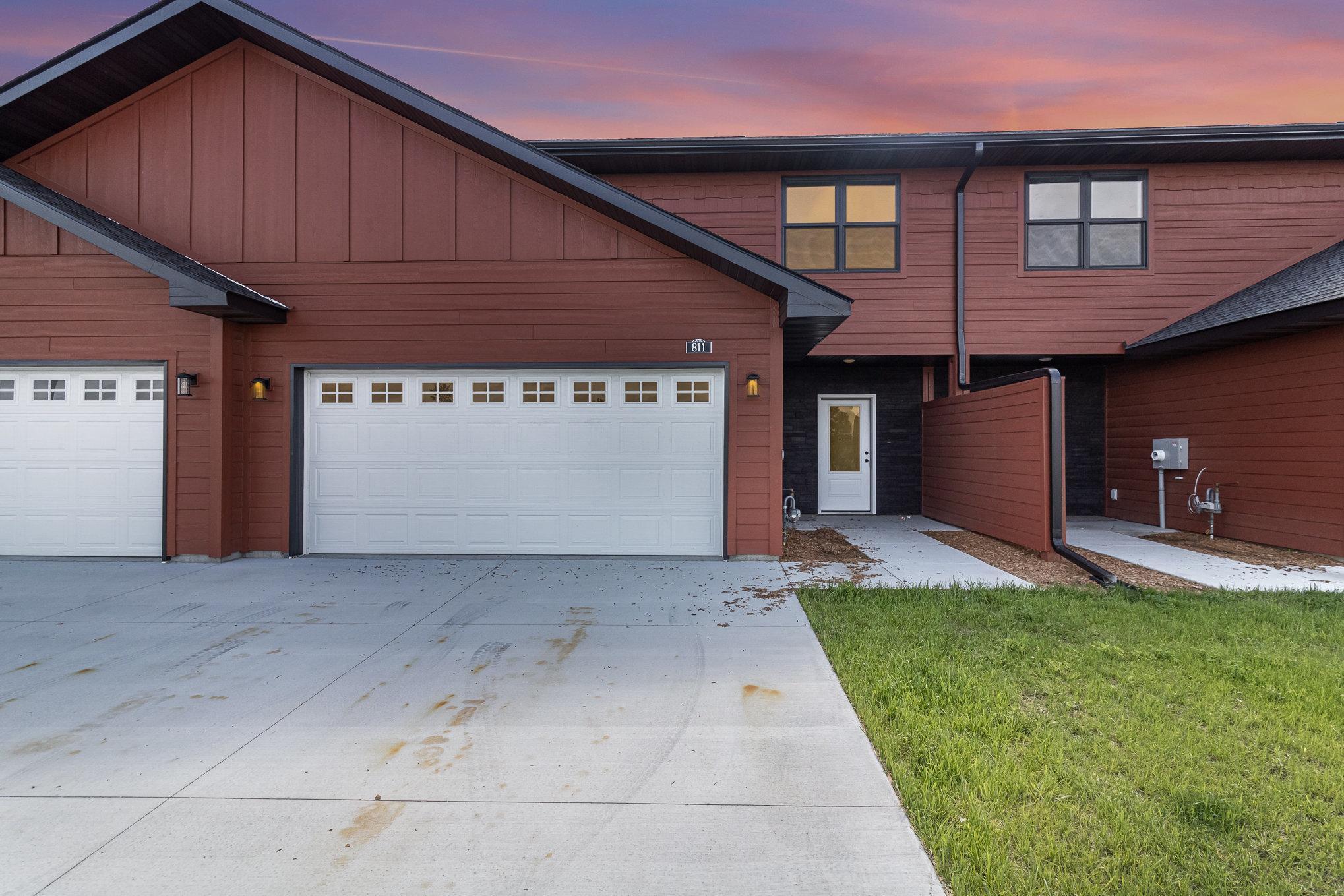 View of Residential at 811 Viburnum Street, Belle Plaine MN 56011, Belle Plaine (25 of 26) - Mike Wilen | Minnesota Team Real Estate