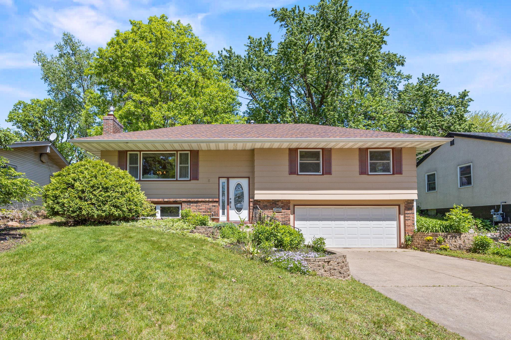 View of Residential at 2445 Indian Way, North Saint Paul MN 55109, North Saint Paul - Mike Wilen | Minnesota Team Real Estate