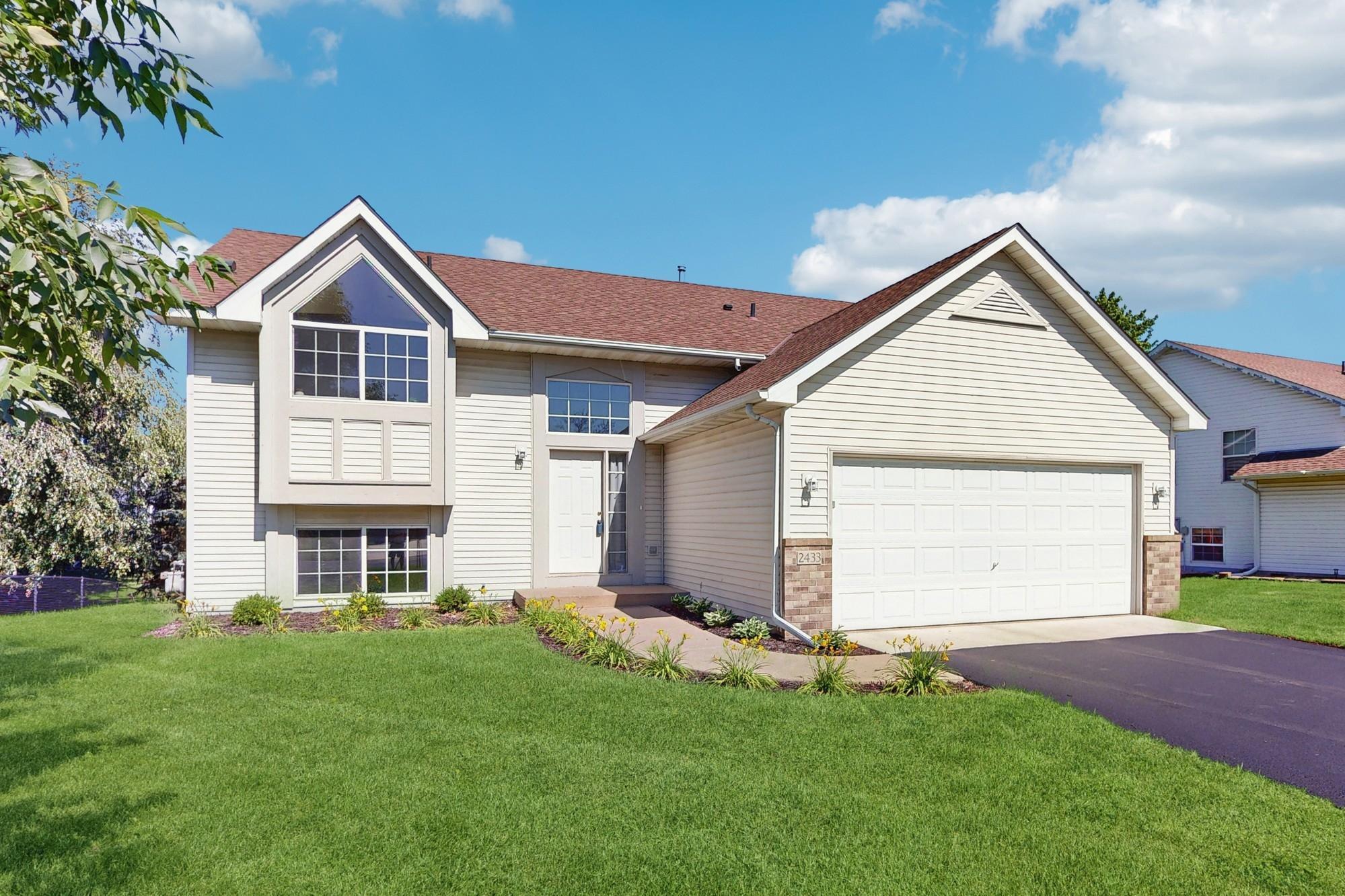 View of Residential at 2433 Ponds Way, Shakopee MN 55379, Shakopee - Mike Wilen | Minnesota Team Real Estate