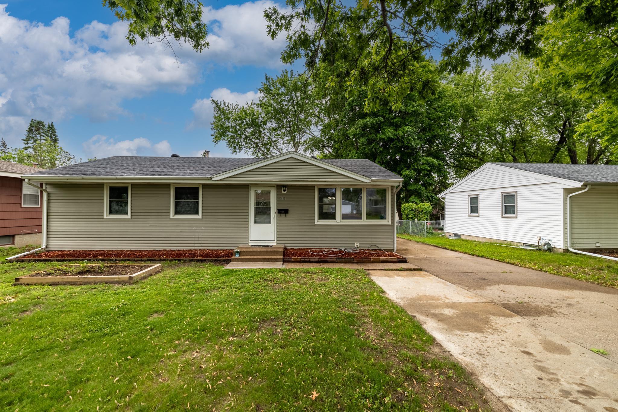 View of Residential at 8201 32nd Place, Crystal MN 55427, Crystal - Mike Wilen | Minnesota Team Real Estate