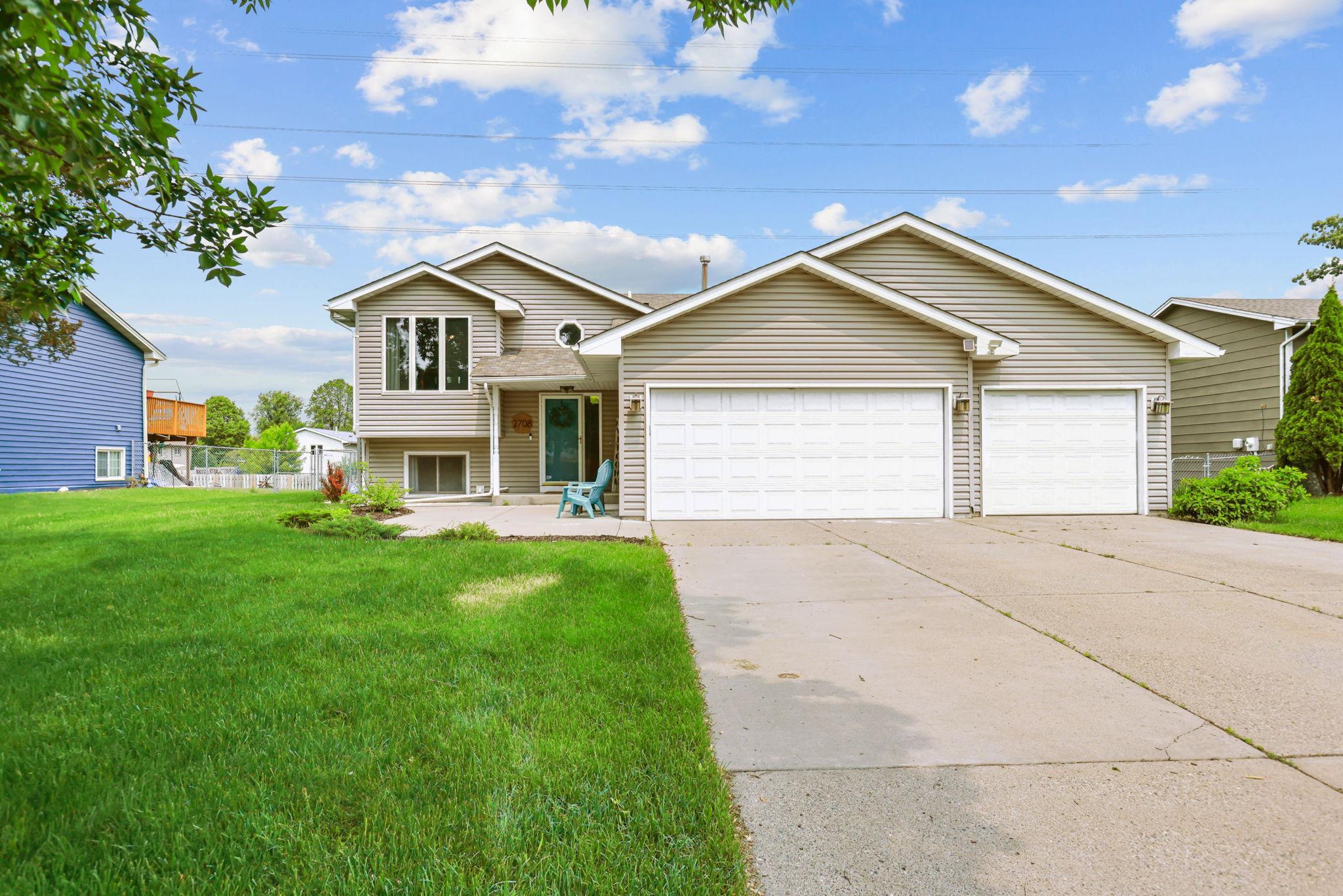 View of Residential at 2708 94th Avenue, Brooklyn Park MN 55444, Brooklyn Park - Mike Wilen | Minnesota Team Real Estate