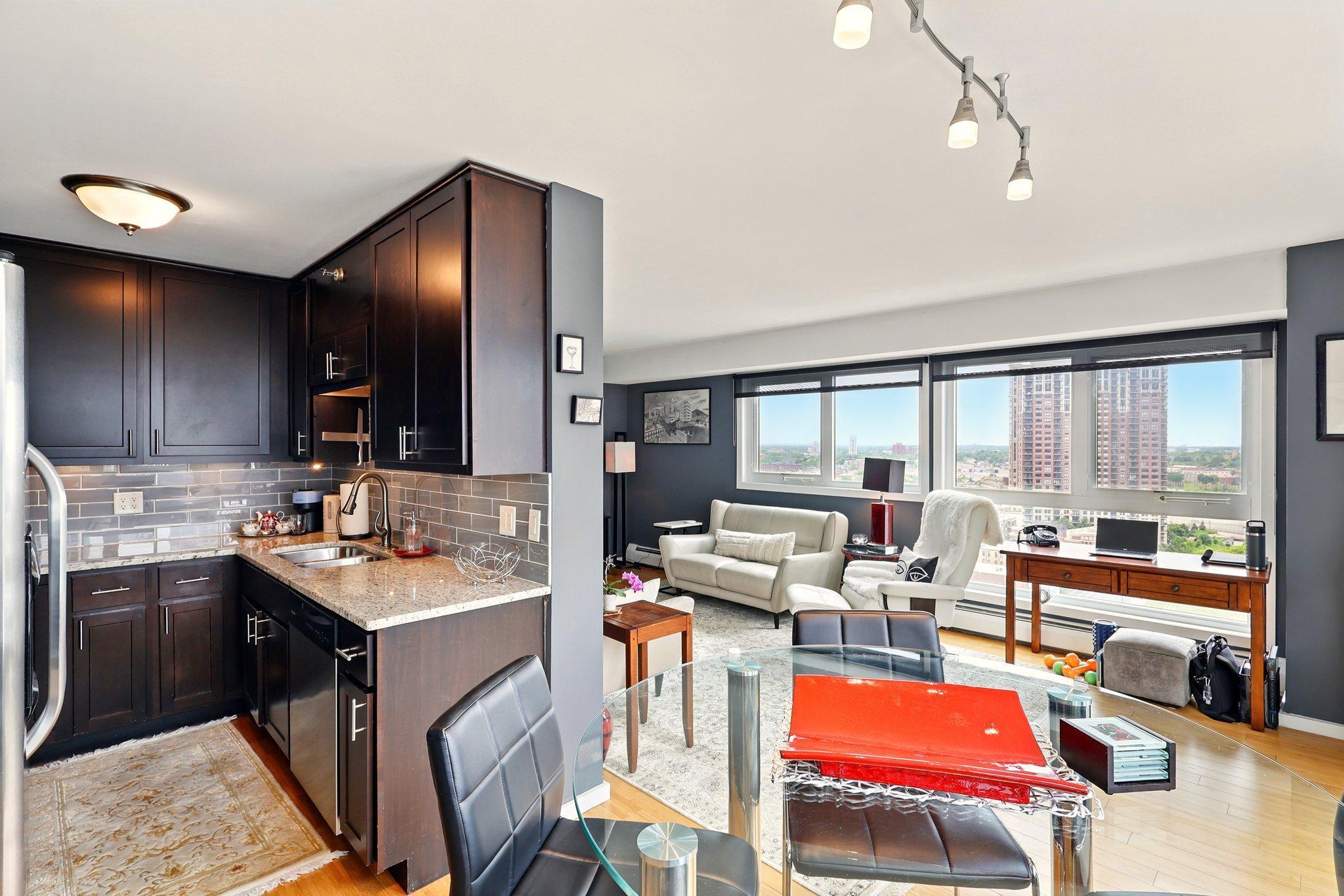 View of Residential at 433 7th Street #1623, Minneapolis MN 55415, Minneapolis (9 of 28) - Mike Wilen | Minnesota Team Real Estate