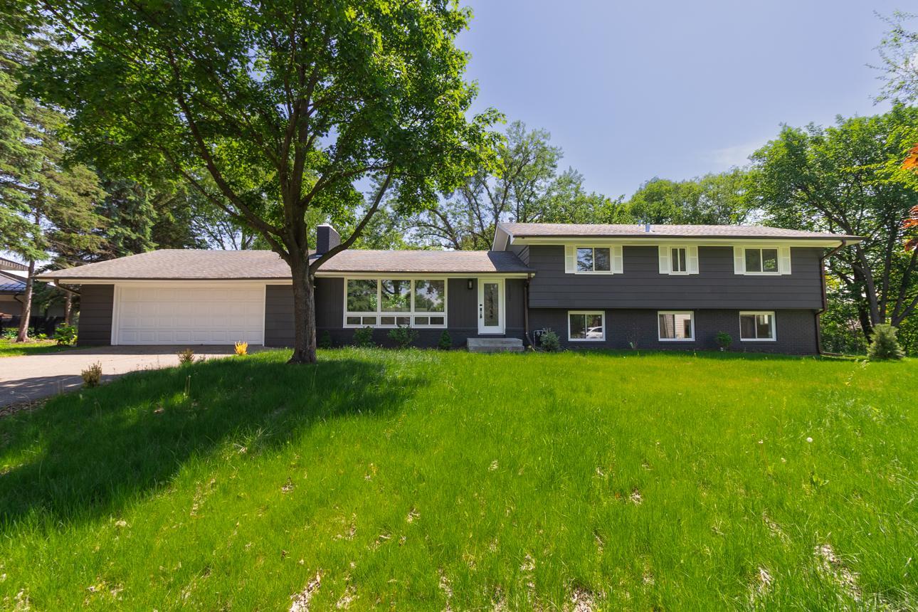 View of Residential at 2307 Sherwood Circle, Bloomington MN 55431, Bloomington - Mike Wilen | Minnesota Team Real Estate