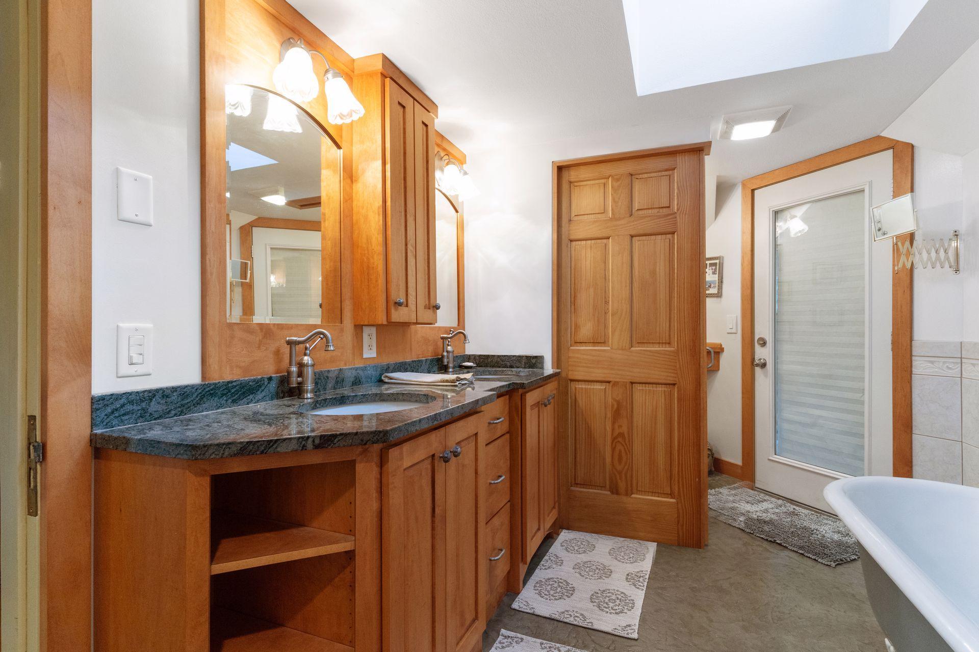 View of Residential at 8 Bates Avenue, Saint Paul MN 55106, Saint Paul (58 of 74) - Mike Wilen | Minnesota Team Real Estate