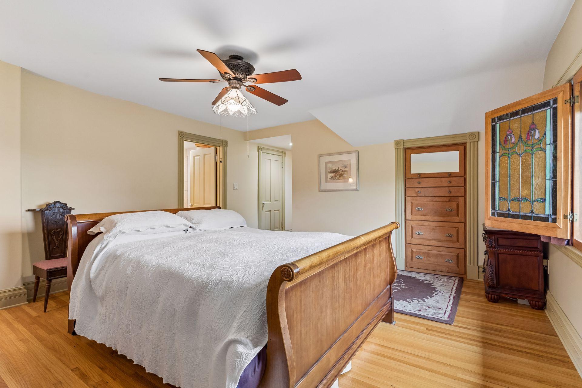 View of Residential at 8 Bates Avenue, Saint Paul MN 55106, Saint Paul (55 of 74) - Mike Wilen | Minnesota Team Real Estate