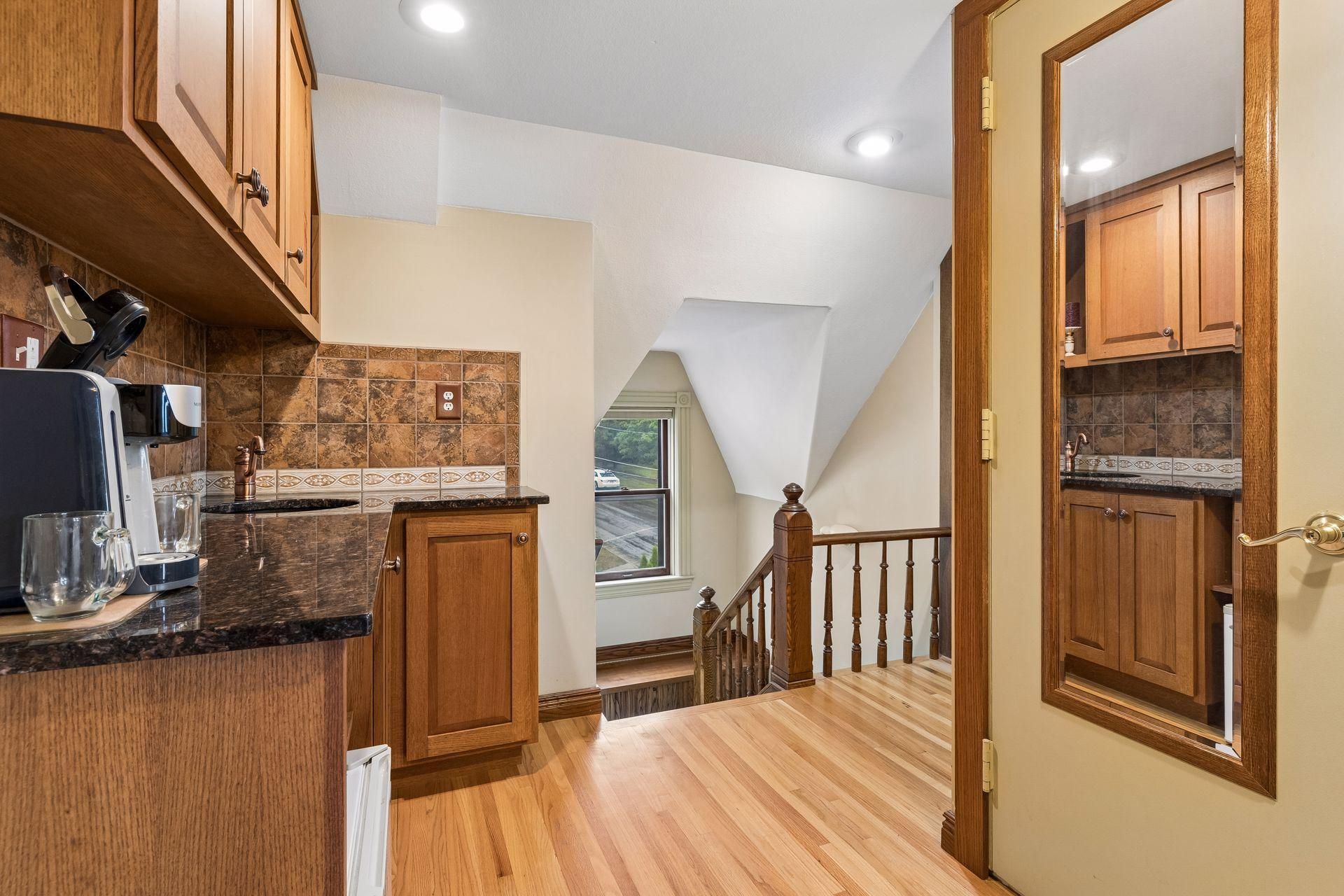 View of Residential at 8 Bates Avenue, Saint Paul MN 55106, Saint Paul (48 of 74) - Mike Wilen | Minnesota Team Real Estate
