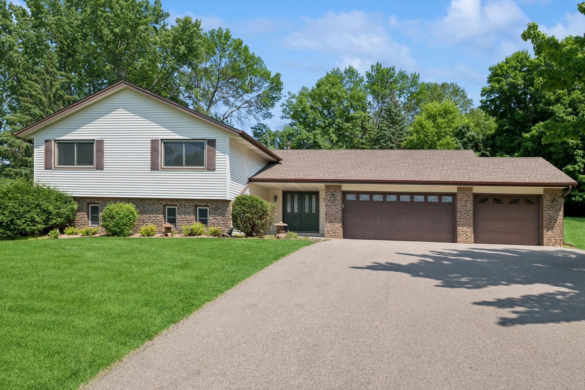View of Residential at 6865 Tartan Curve, Eden Prairie MN 55346, Eden Prairie - Mike Wilen | Minnesota Team Real Estate
