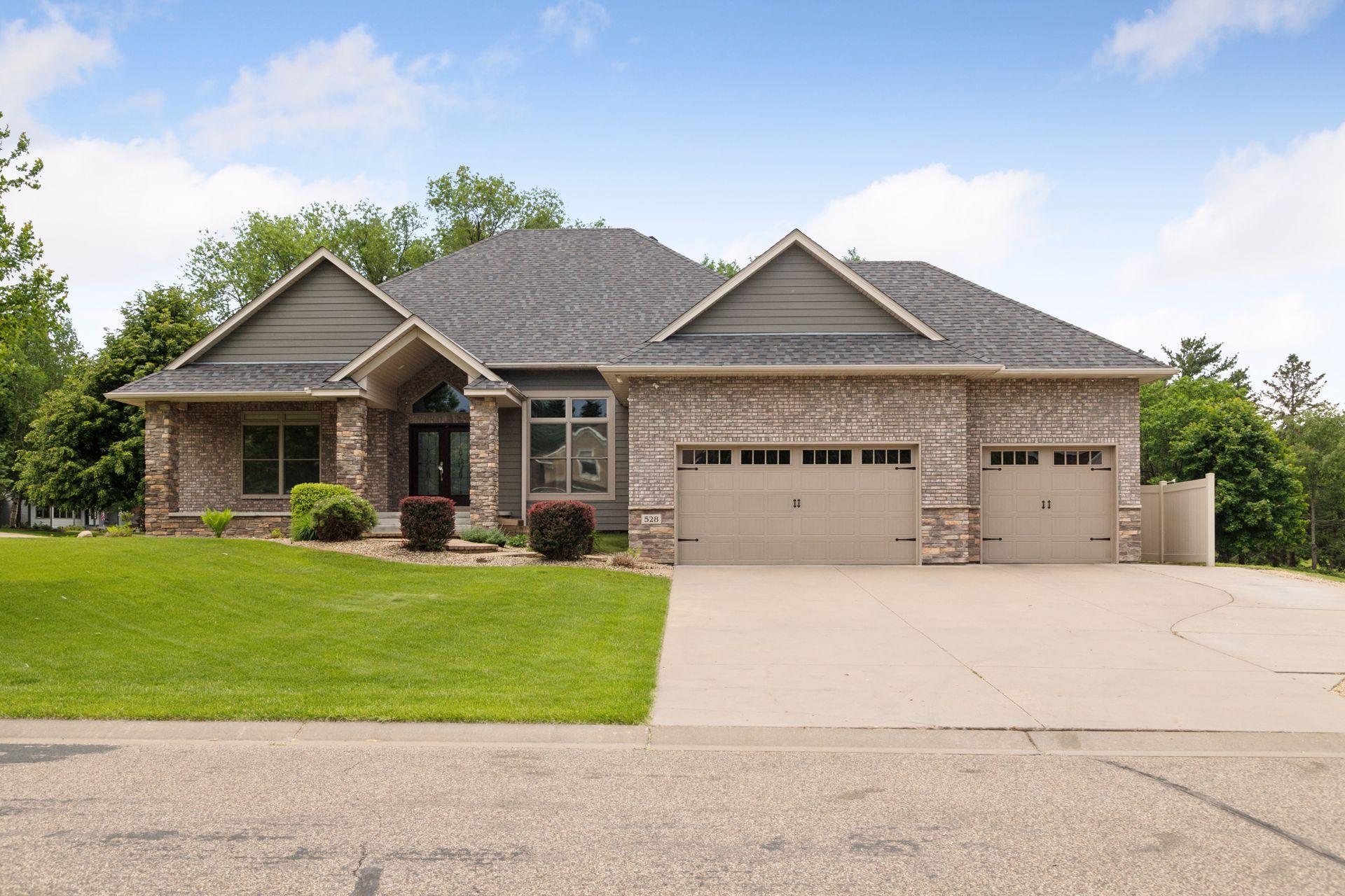 View of Residential at 528 Park Place, Vadnais Heights MN 55127, Vadnais Heights - Mike Wilen | Minnesota Team Real Estate