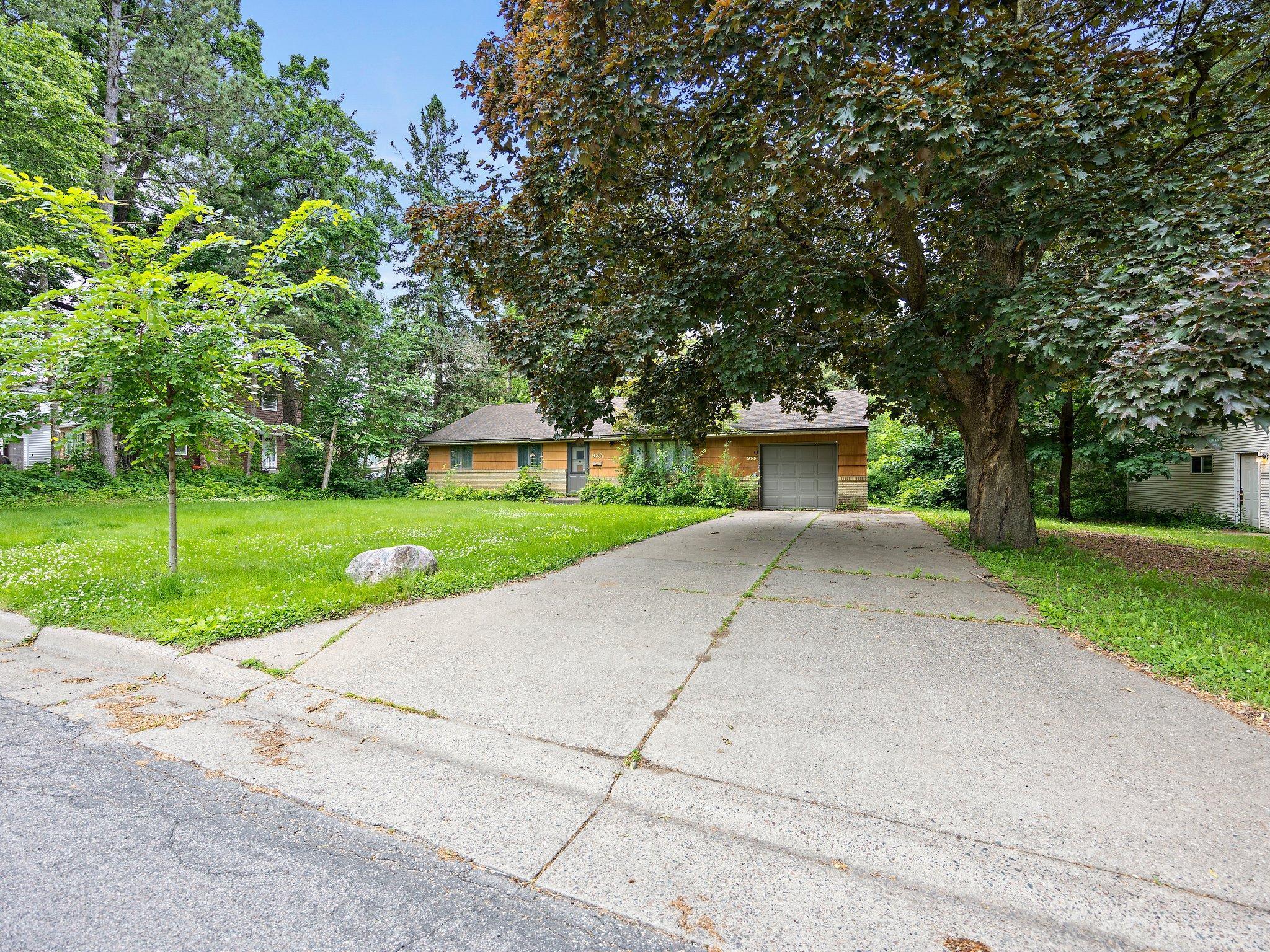 View of Land at 935 Kennard Street, Saint Paul MN 55106, Saint Paul (9 of 15) - Mike Wilen | Minnesota Team Real Estate