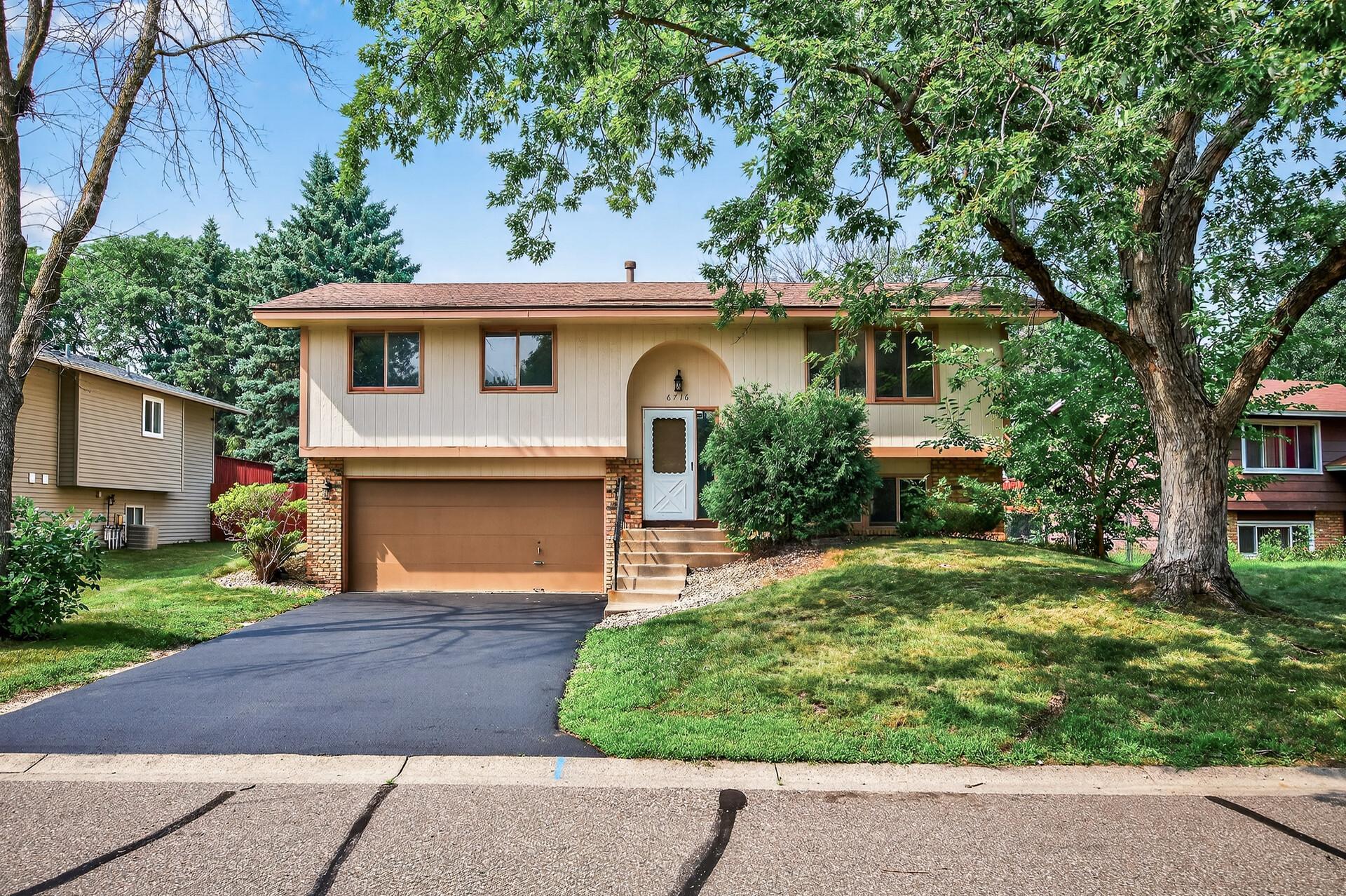 View of Residential at 6716 83rd Avenue, Brooklyn Park MN 55445, Brooklyn Park - Mike Wilen | Minnesota Team Real Estate