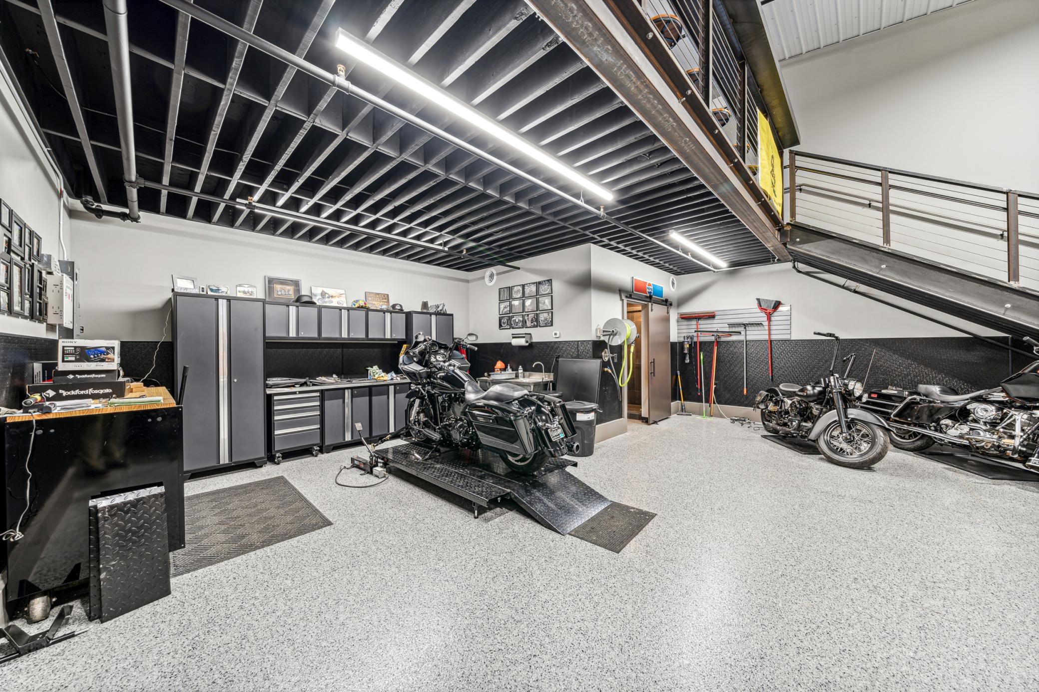 View of Commercial Sale at 721 Industrial Boulevard #E13, Watertown MN 55388, Watertown (17 of 34) - Mike Wilen | Minnesota Team Real Estate