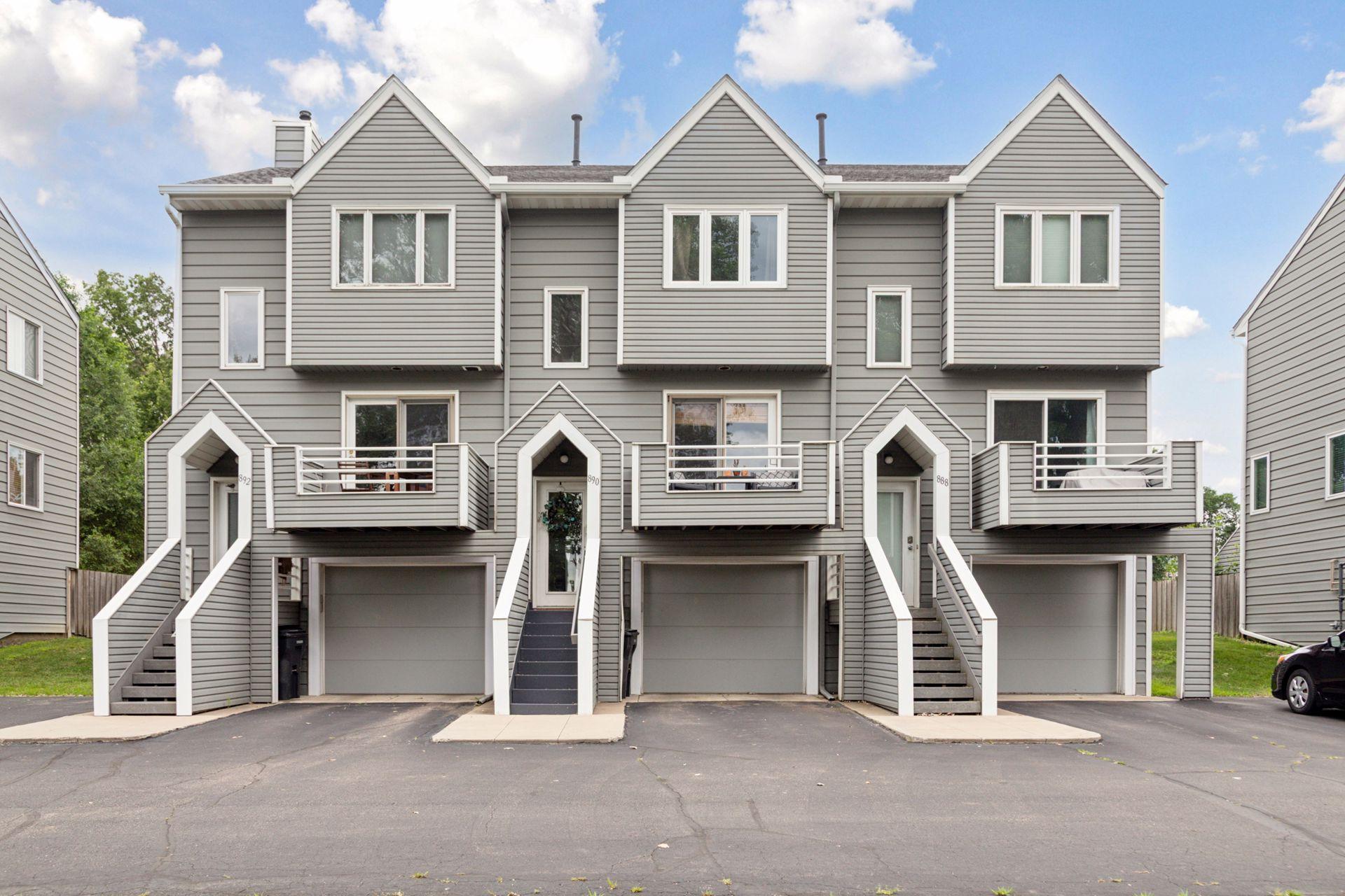 View of Residential at 890 Hunt Place, Saint Paul MN 55114, Saint Paul - Mike Wilen | Minnesota Team Real Estate