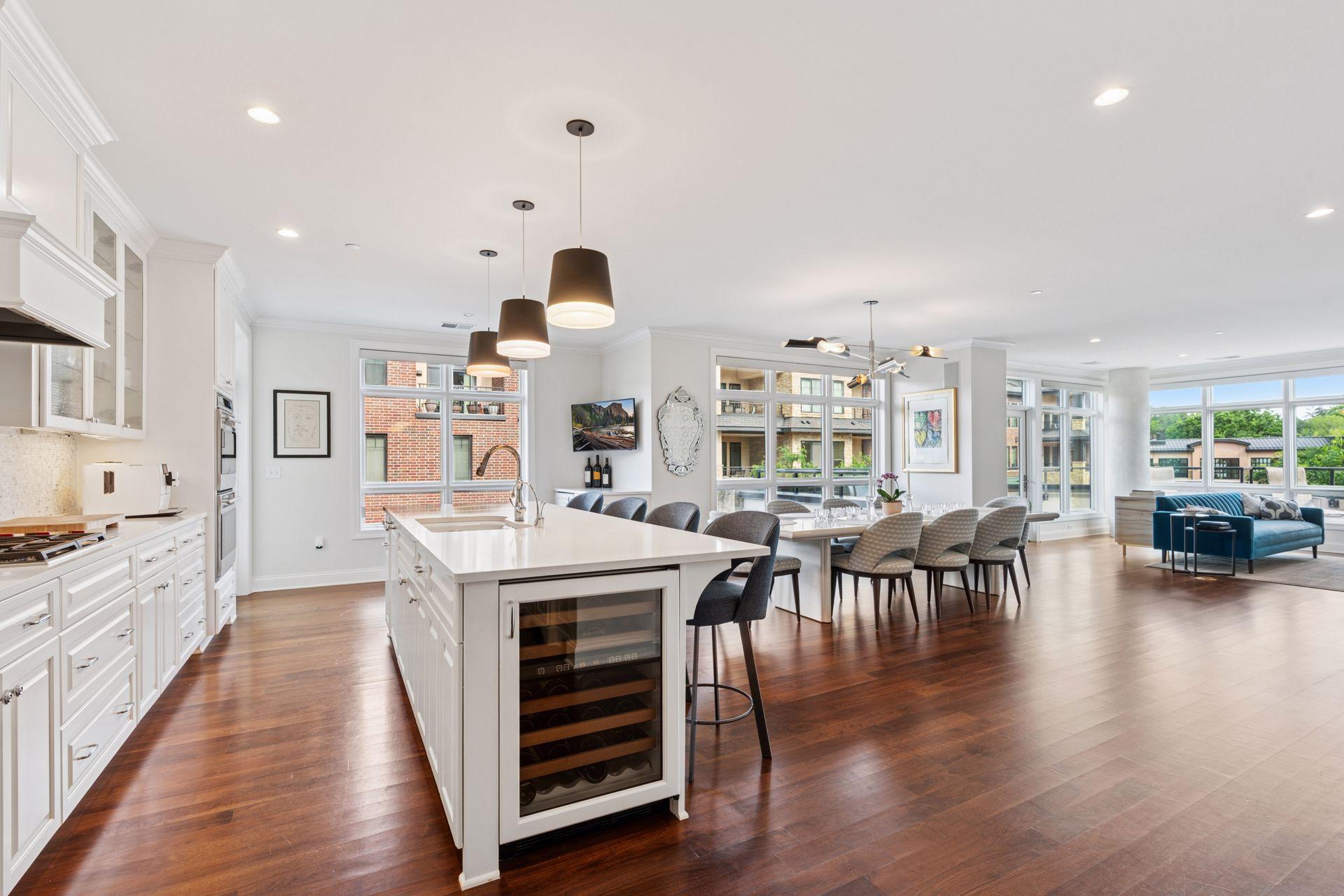 View of Residential at 875 Lake Street #201, Wayzata MN 55391, Wayzata - Mike Wilen | Minnesota Team Real Estate